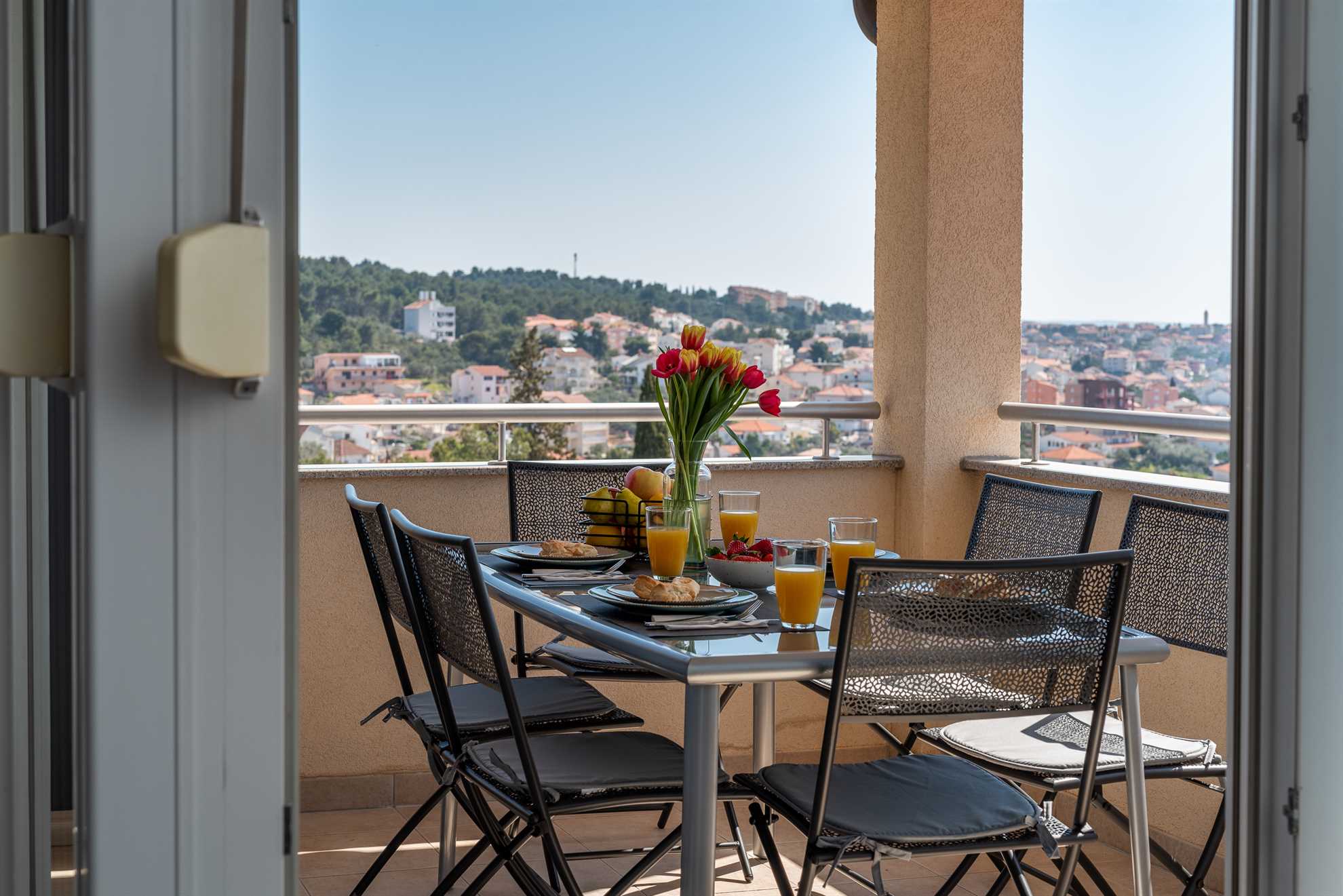 Apartment 8 with a stunning view