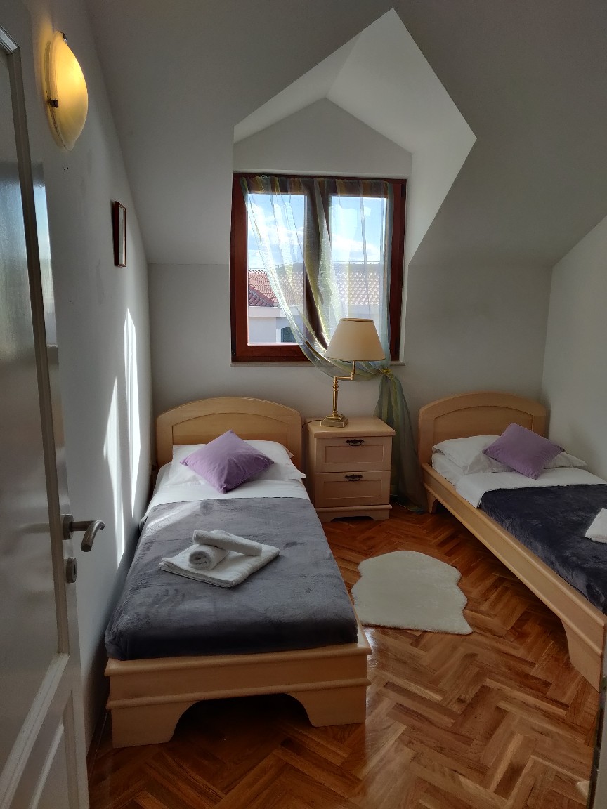 Seaview apartment Katarina