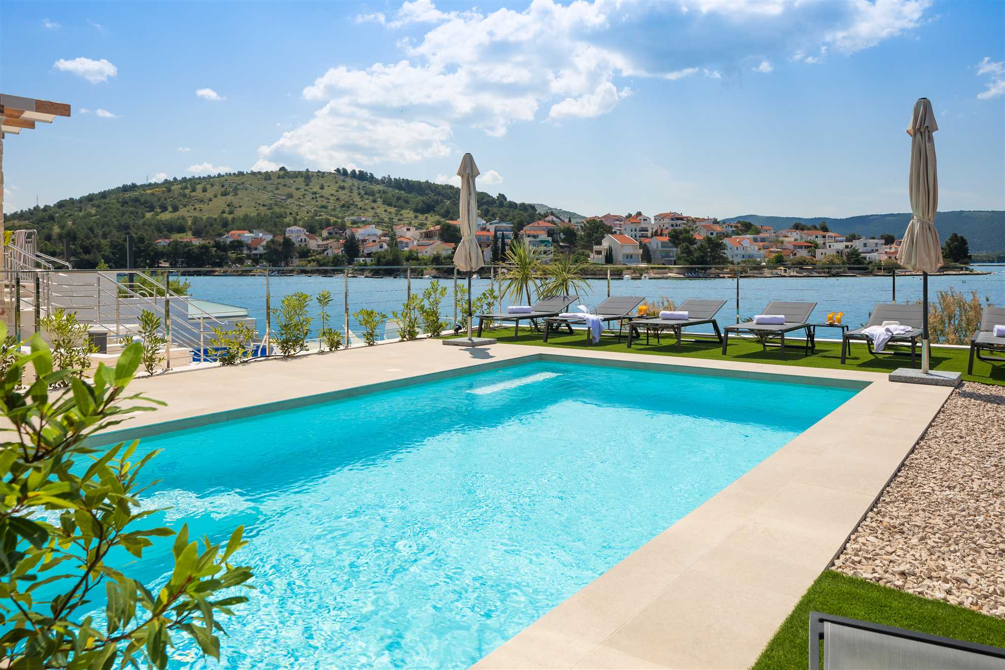 Villa Pepera with amazing sea view and heated pool