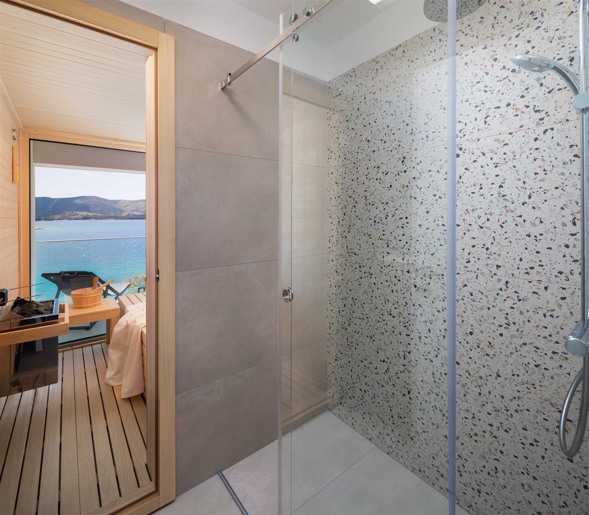 Villa Pepera with amazing sea view and heated pool