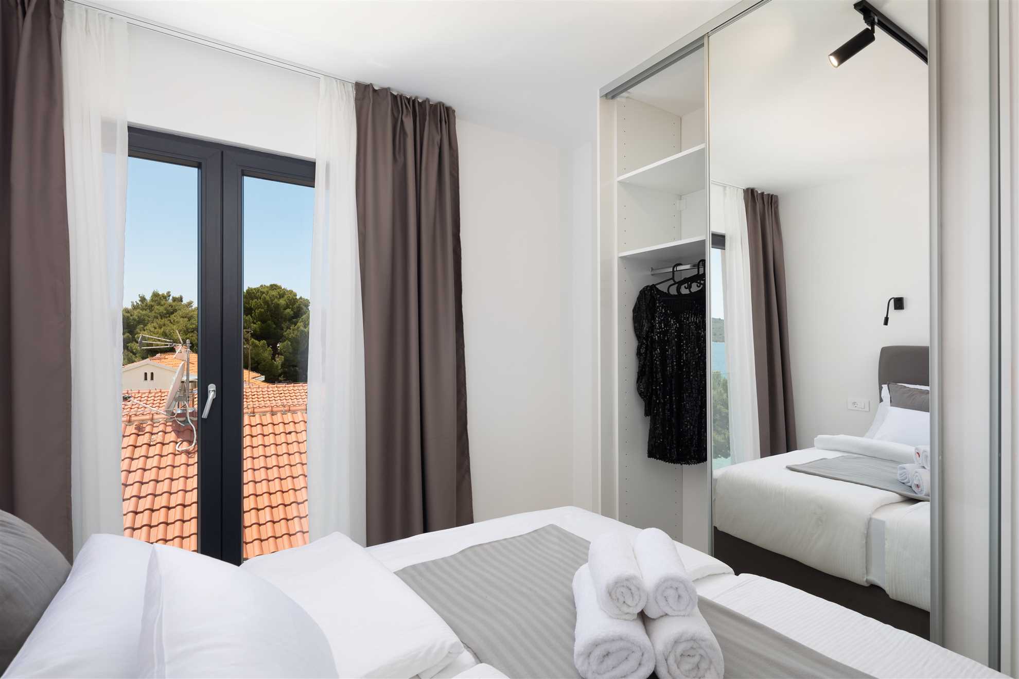Villa Pepera with amazing sea view and heated pool