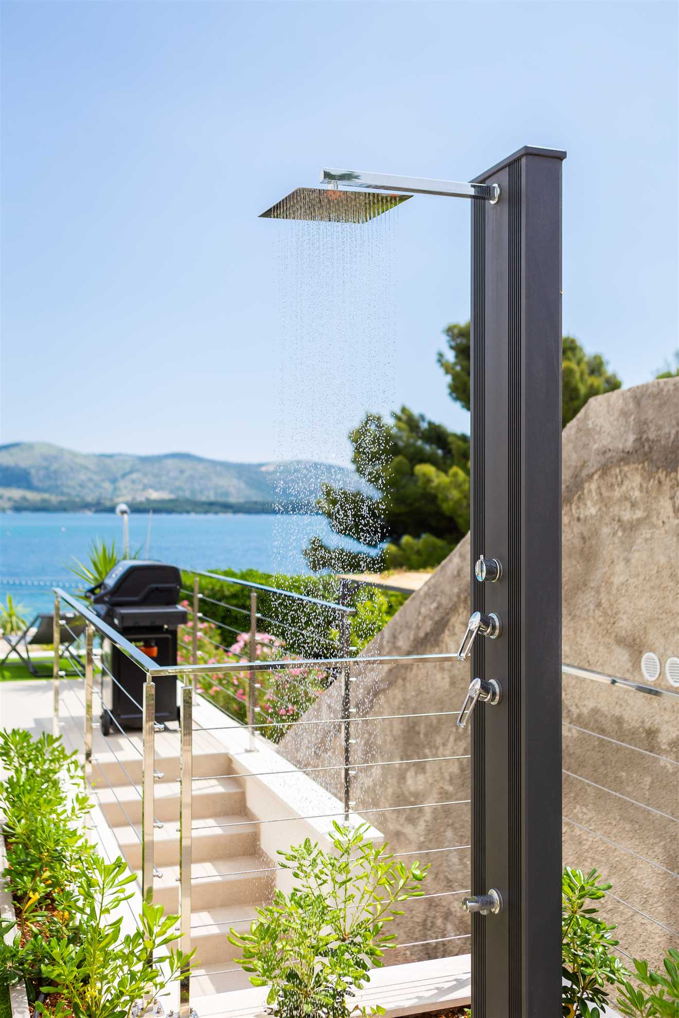 Villa Pepera with amazing sea view and heated pool