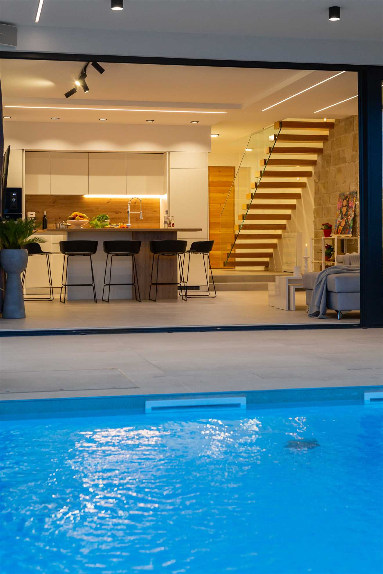 Villa Pepera with amazing sea view and heated pool