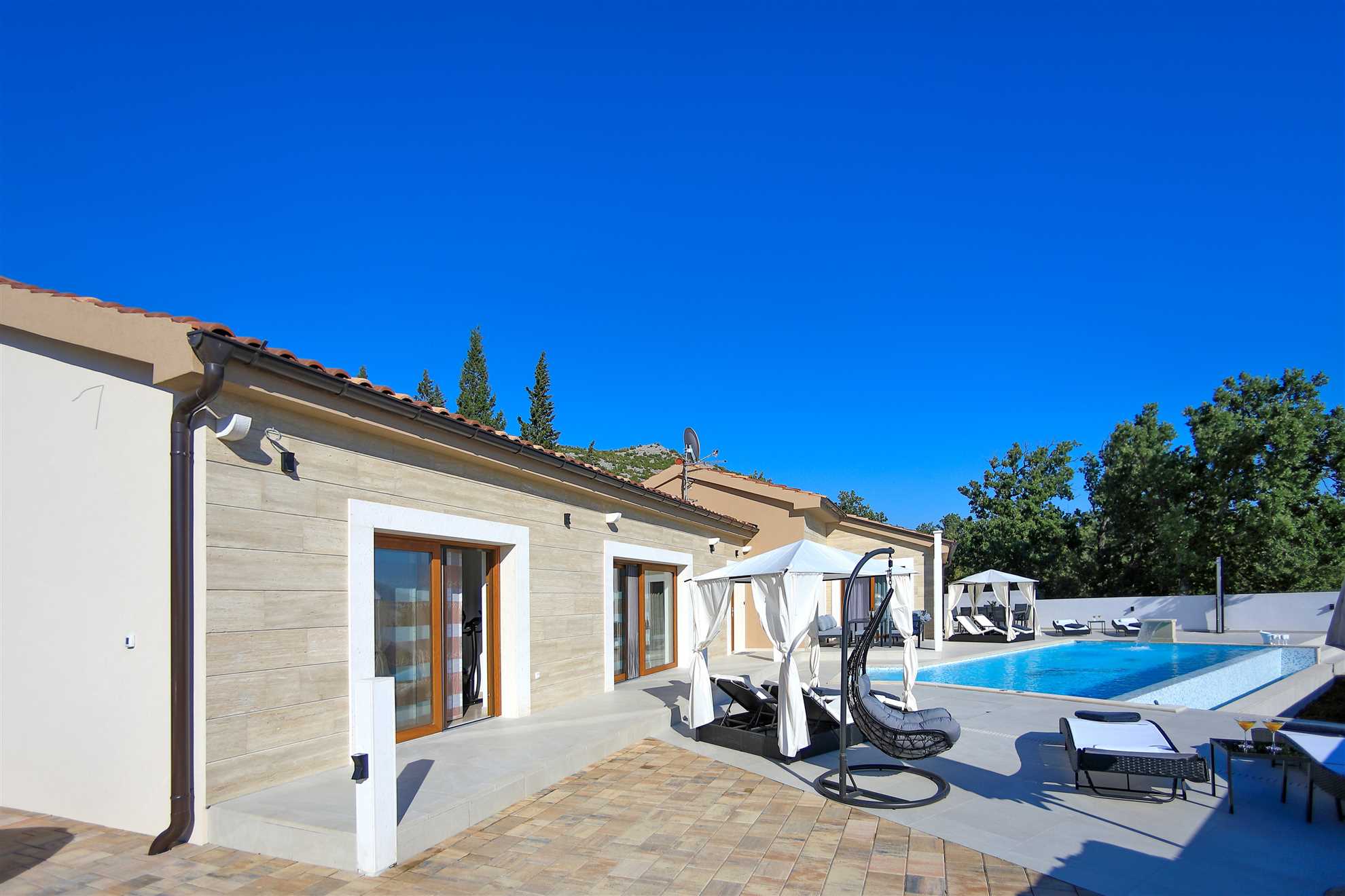 Luxurious Villa Ivana II