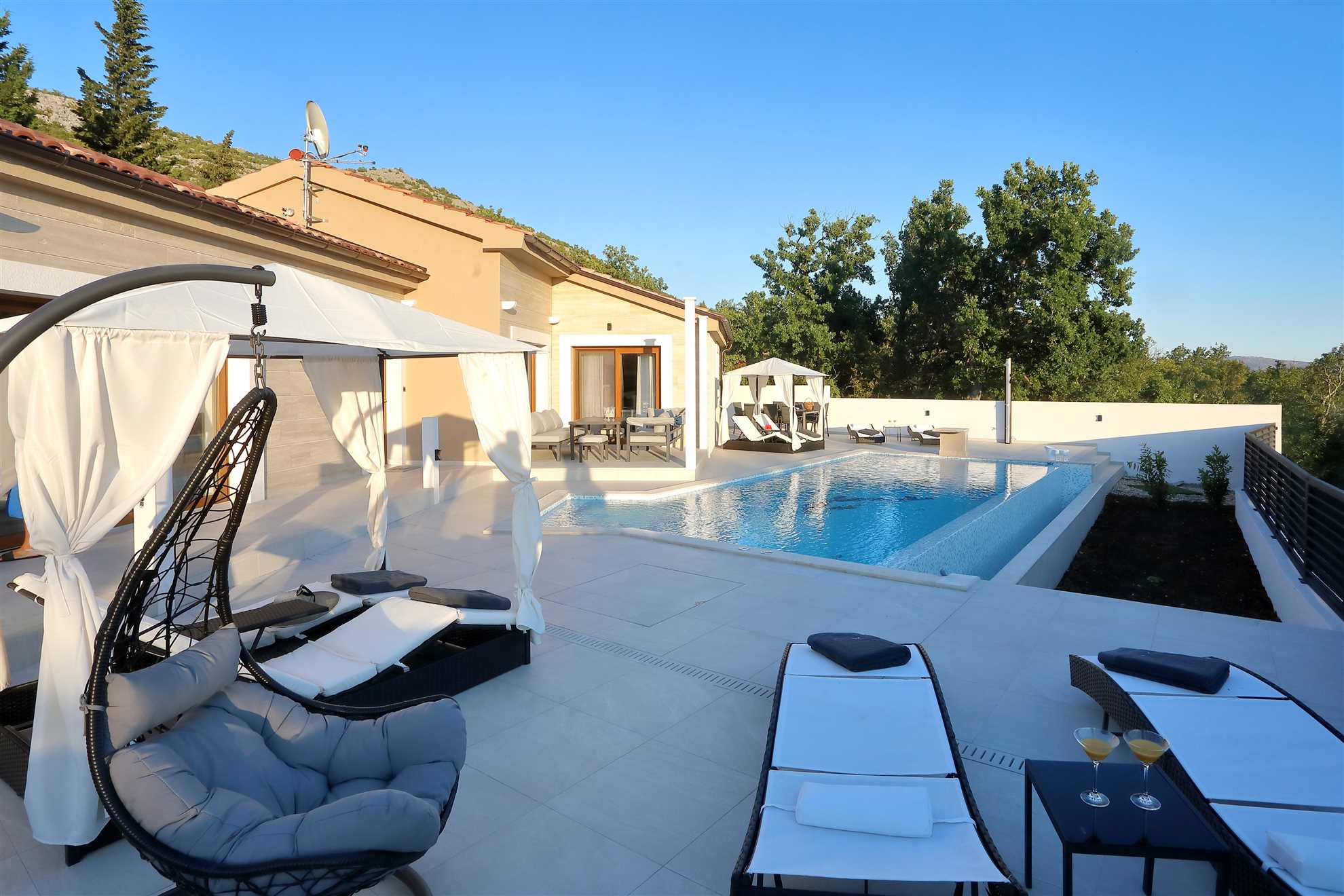Luxurious Villa Ivana II