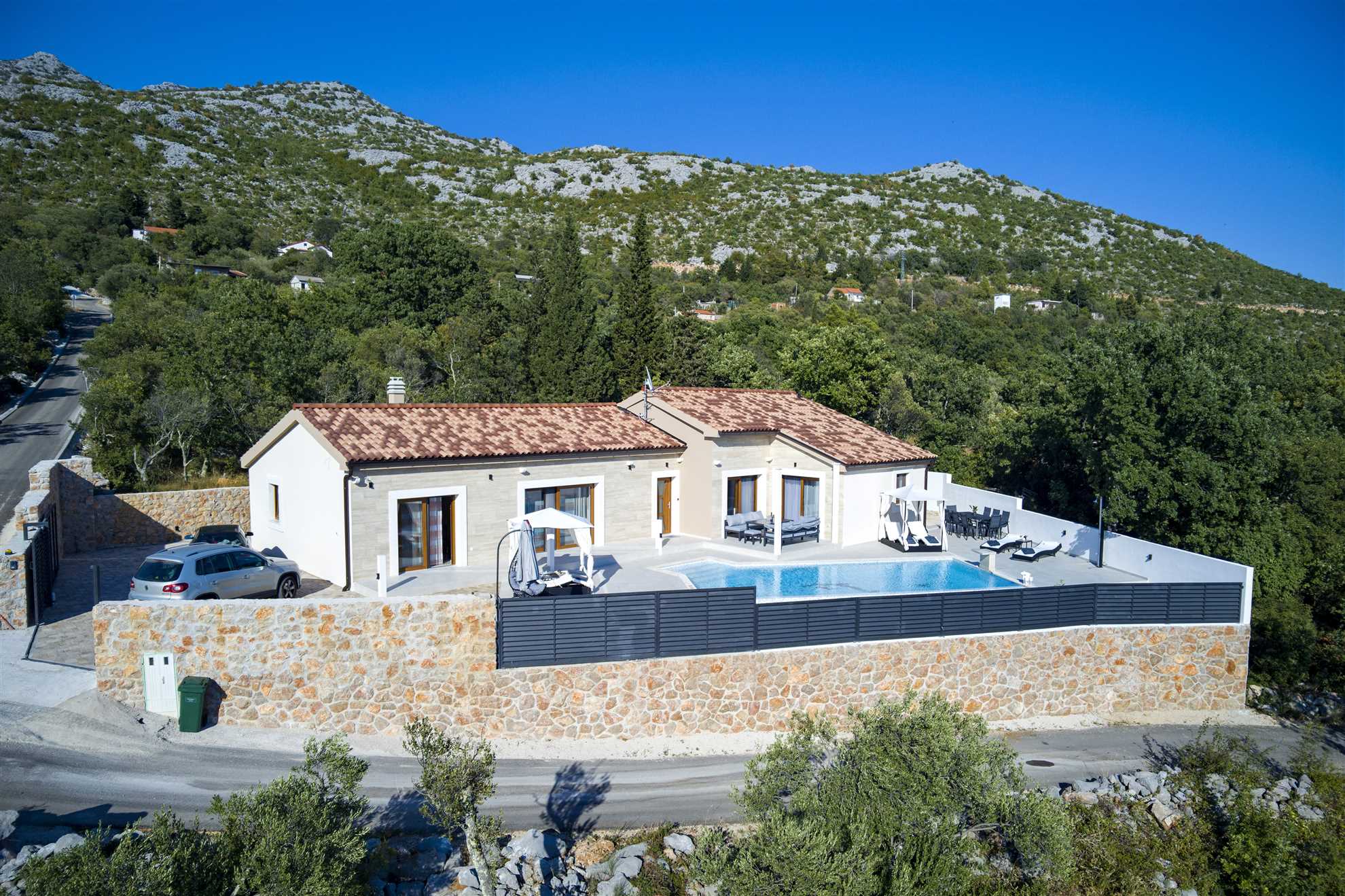 Luxurious Villa Ivana II