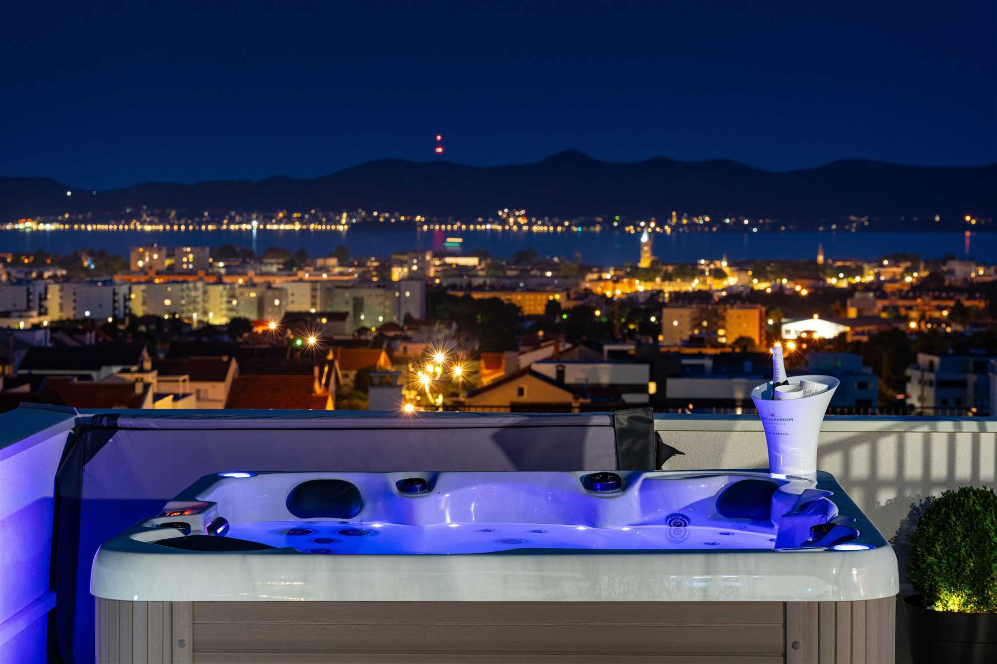 Luxury Penthouse ARIA