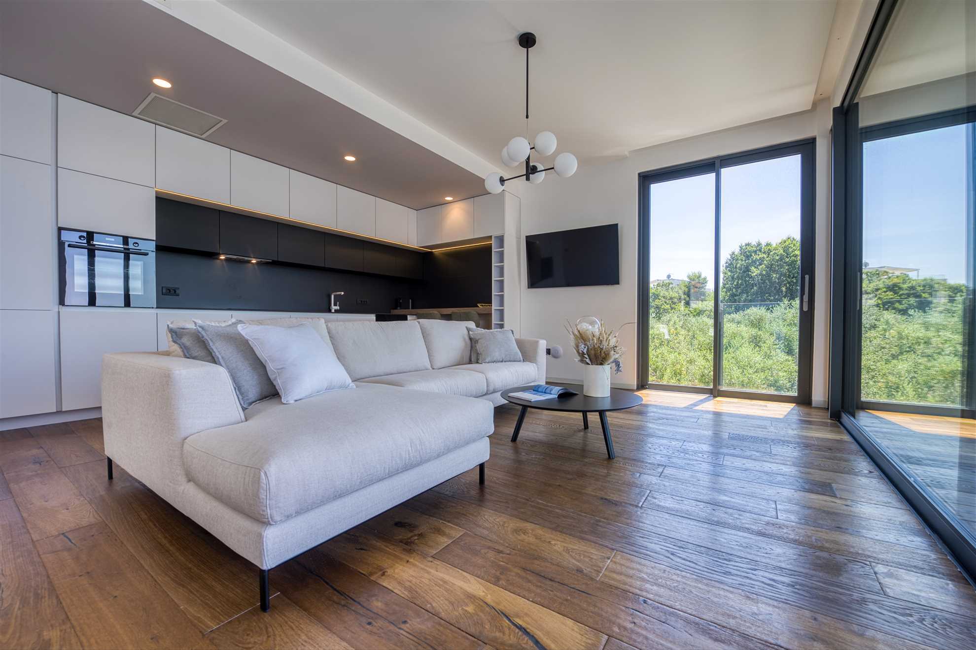 Crystal Holiday Residence II - penthouse apartment