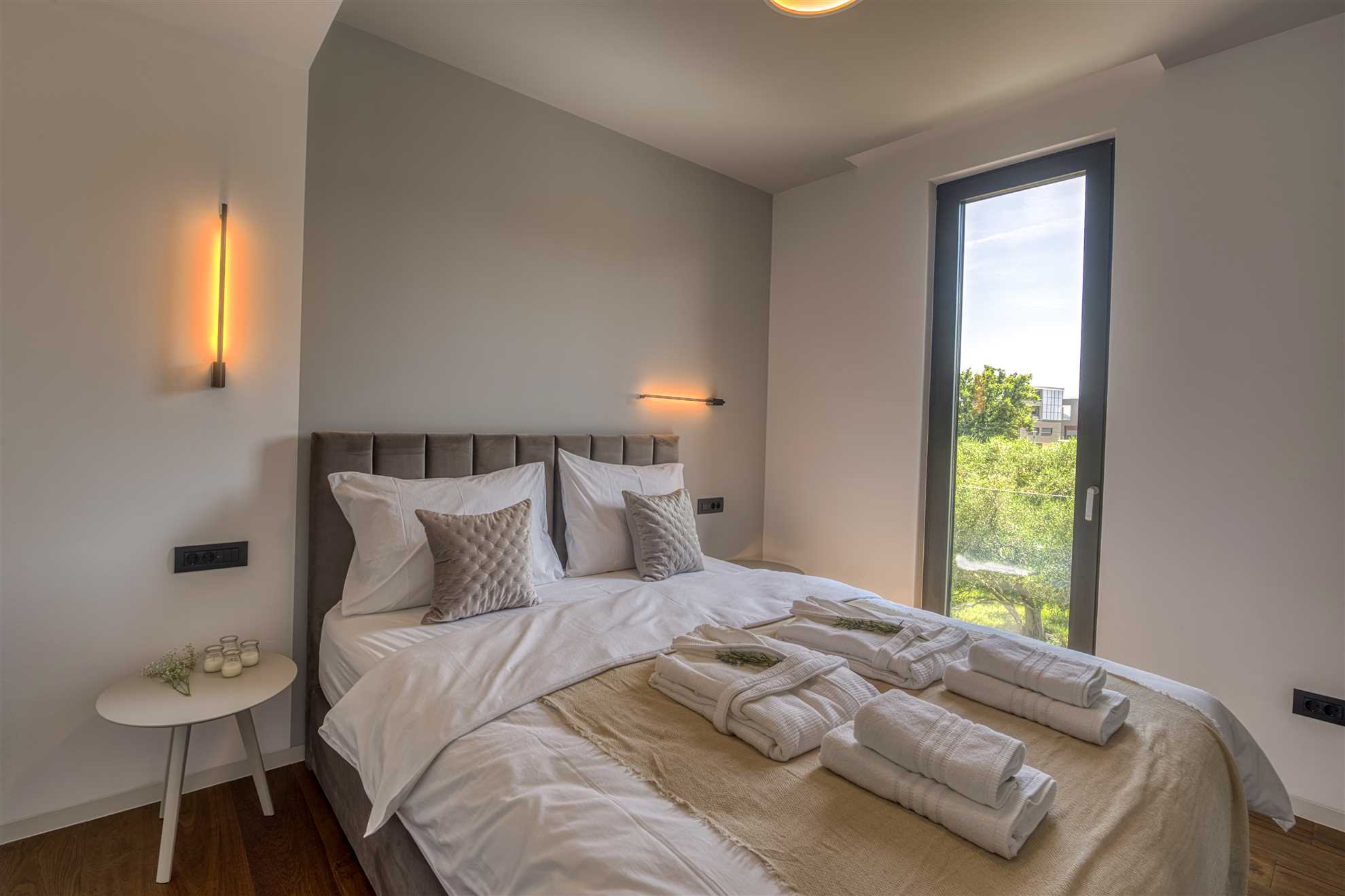Crystal Holiday Residence II - penthouse apartment