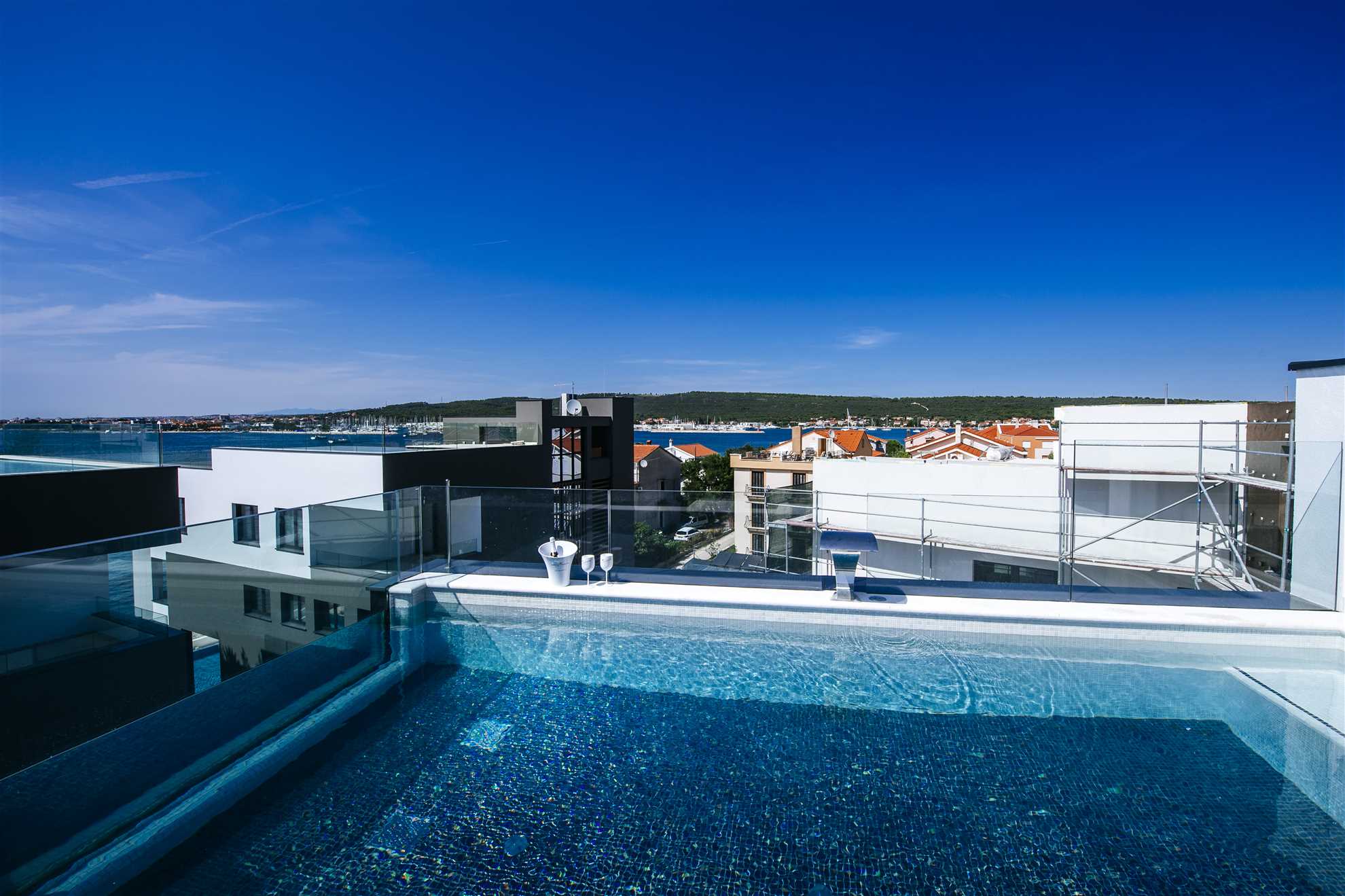 Crystal Holiday Residence II - penthouse apartment
