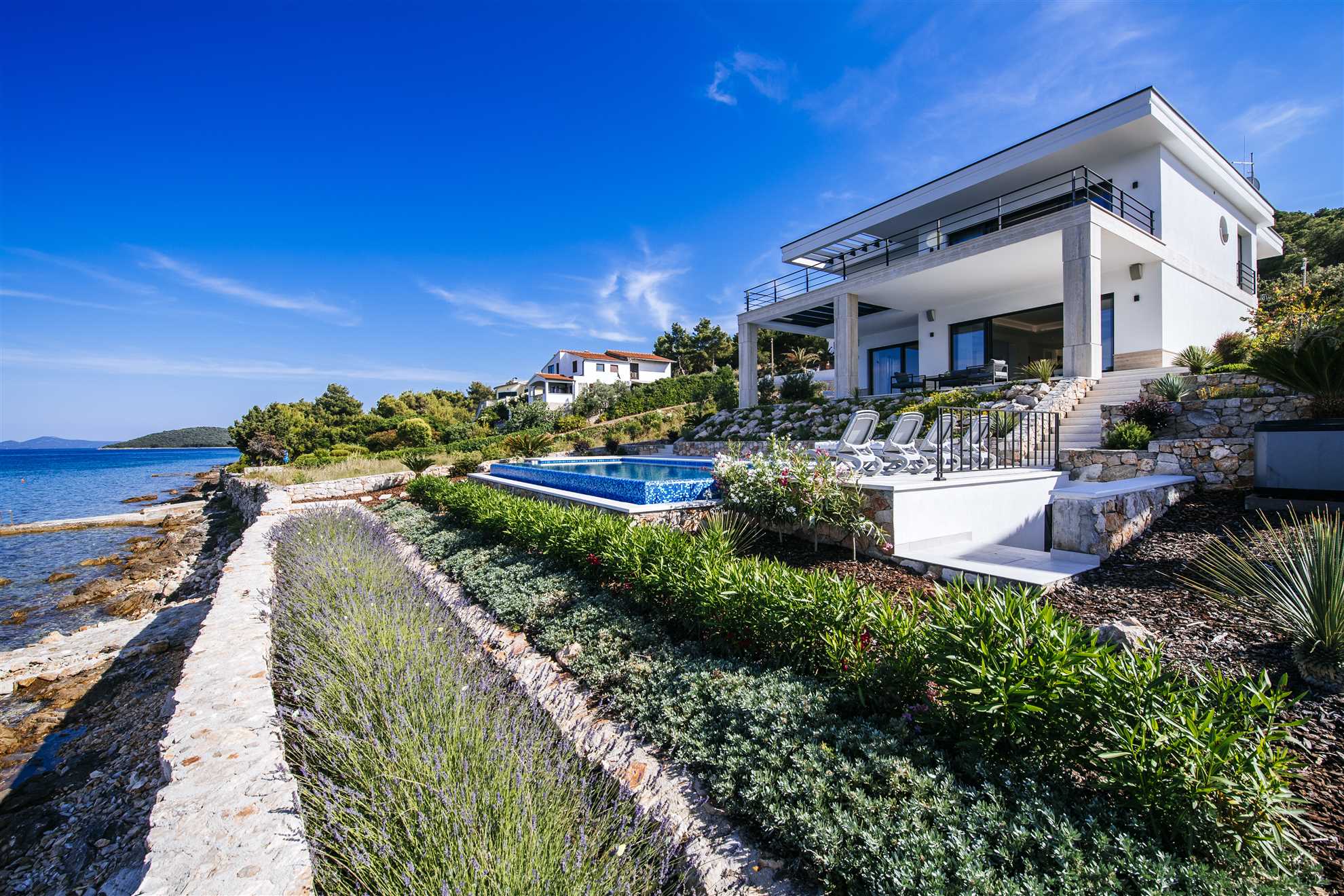 Villa Anita II - Dalmatian island Gem