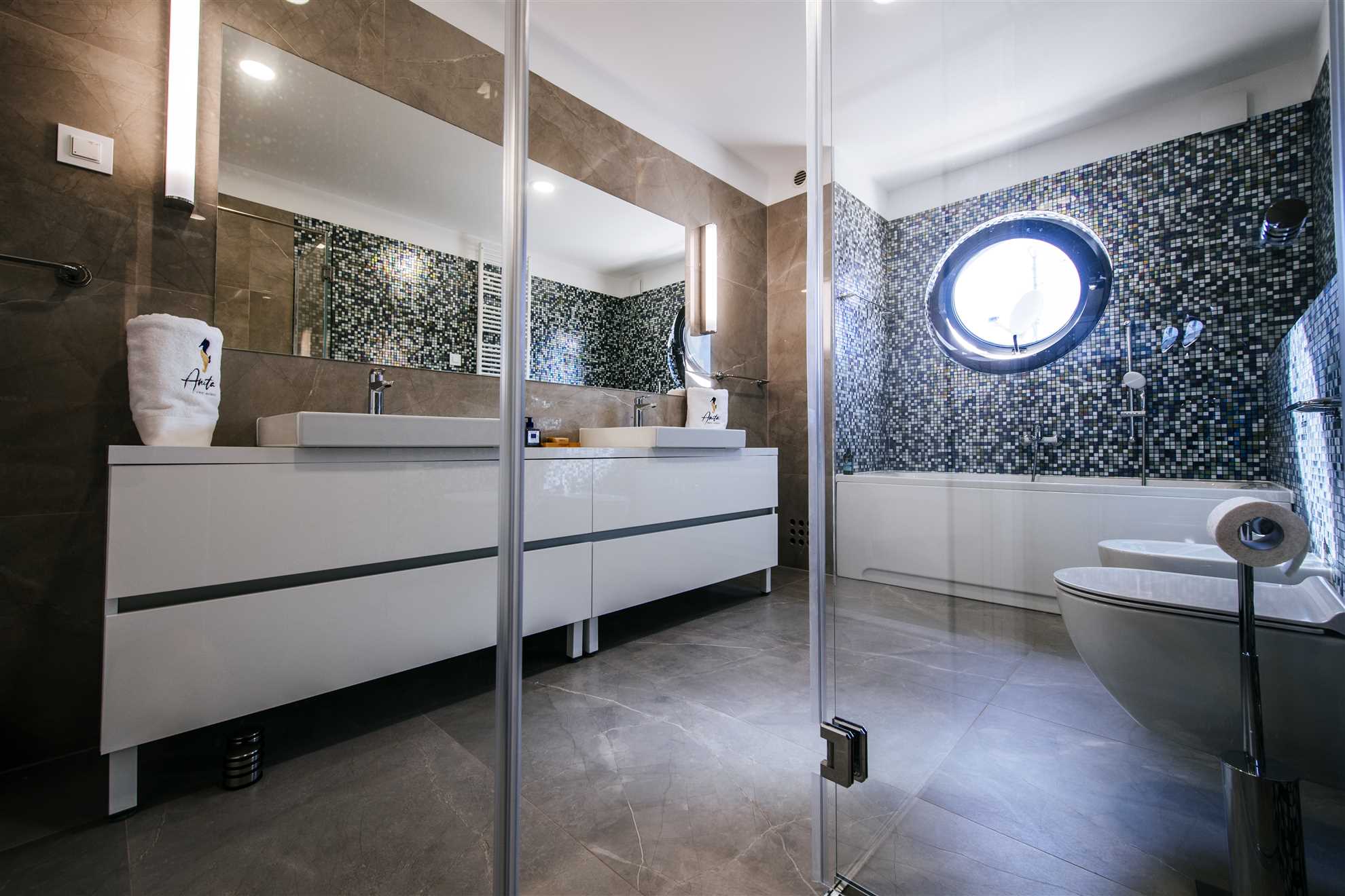 Villa Anita II - Dalmatian island Gem