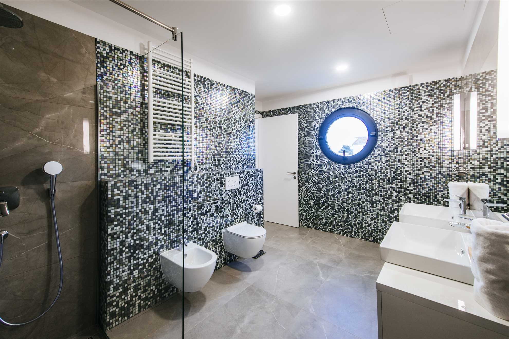 Villa Anita II - Dalmatian island Gem
