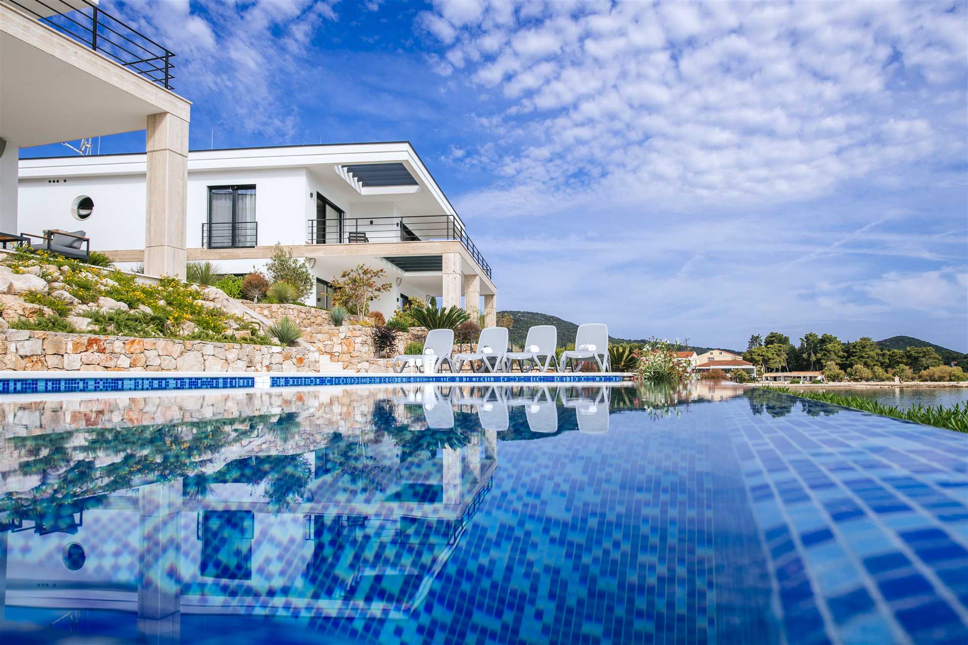 Villa Anita II - Dalmatian island Gem