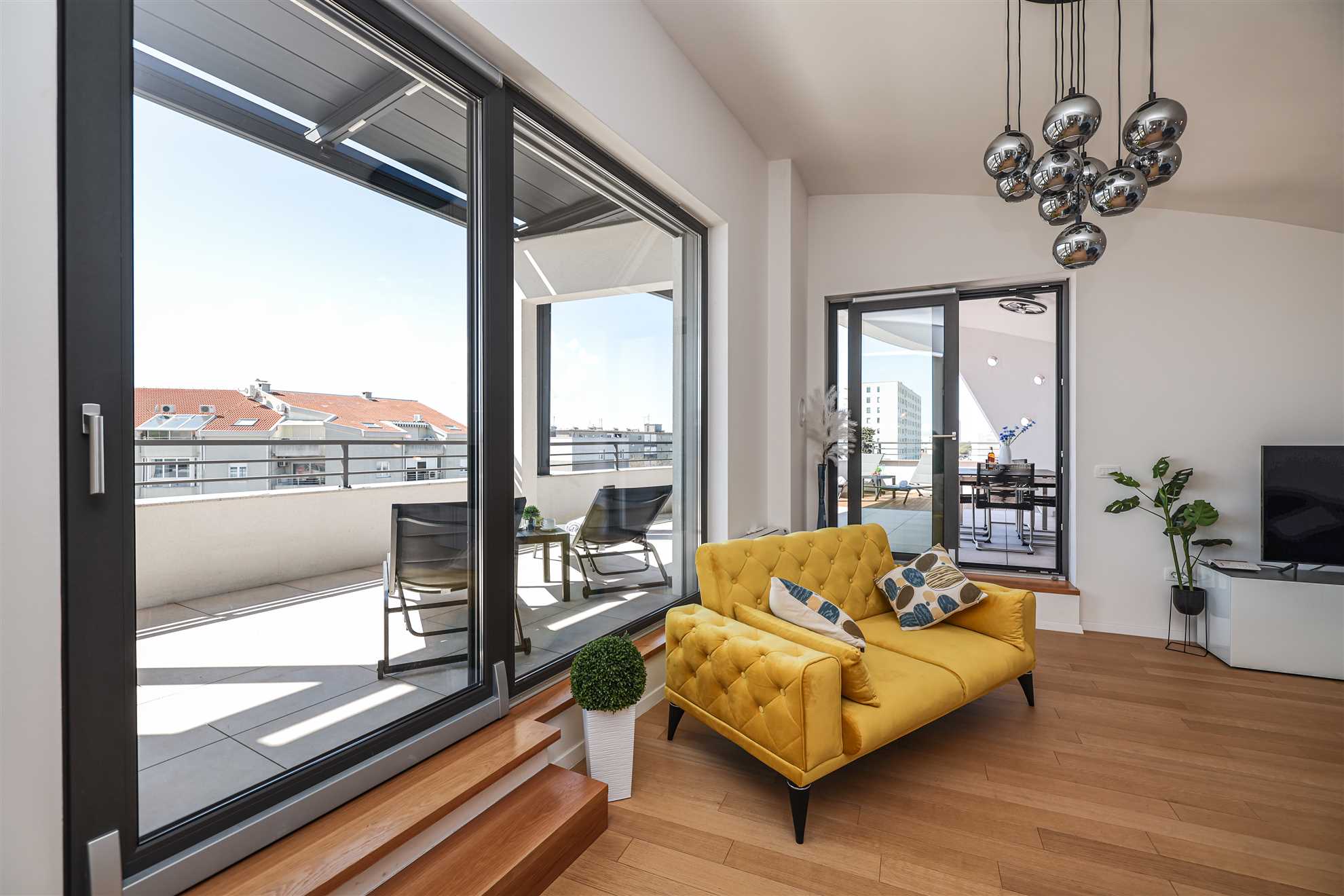 Berin Deluxe Penthouse