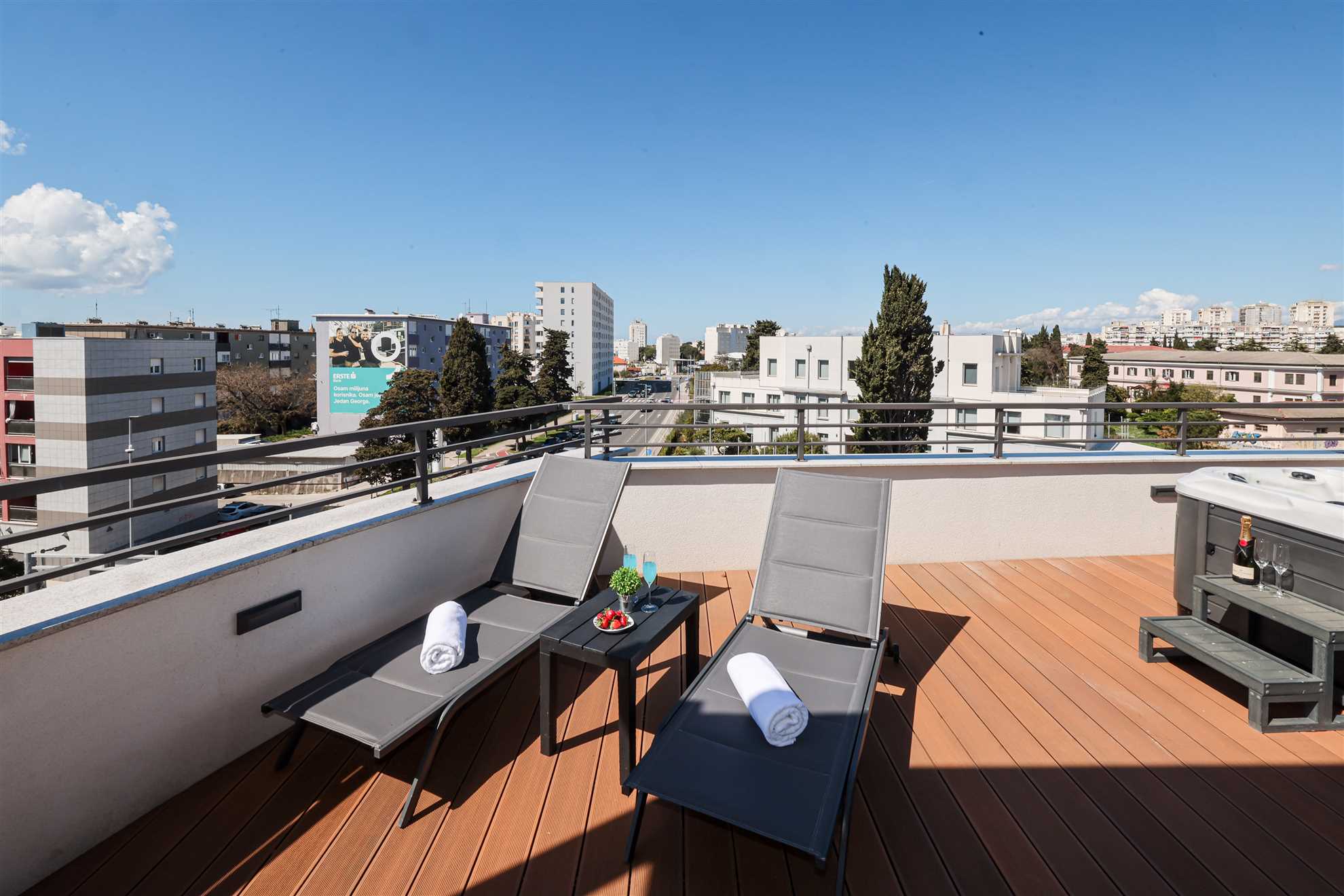 Berin Deluxe Penthouse