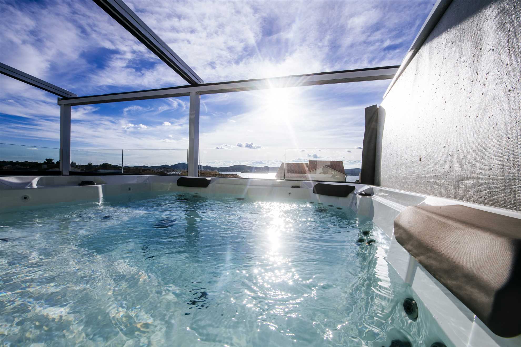 VILLA FELICITA - modern and luxurious