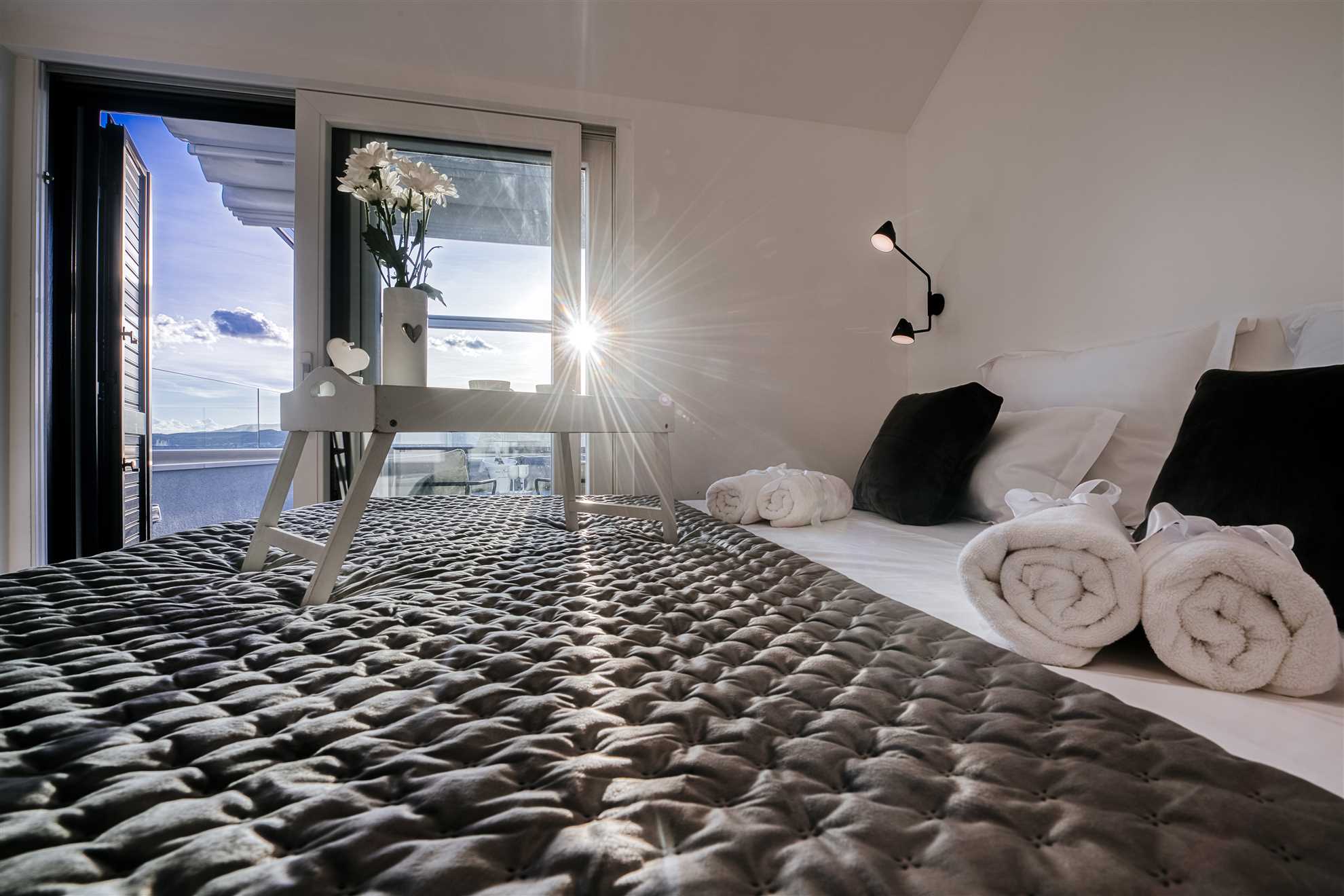 VILLA FELICITA - modern and luxurious