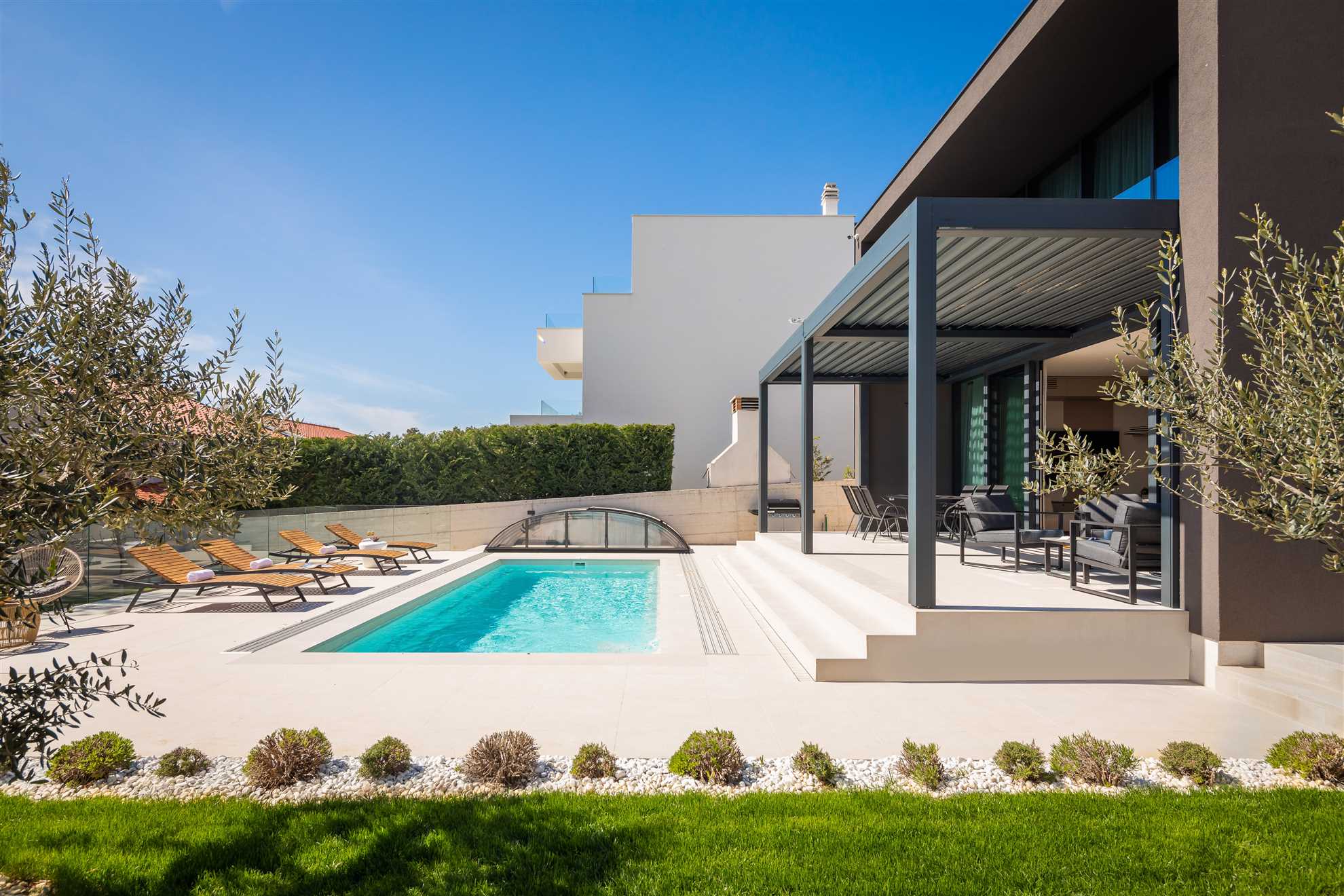 VILLA ACACIA - Coastal Bliss