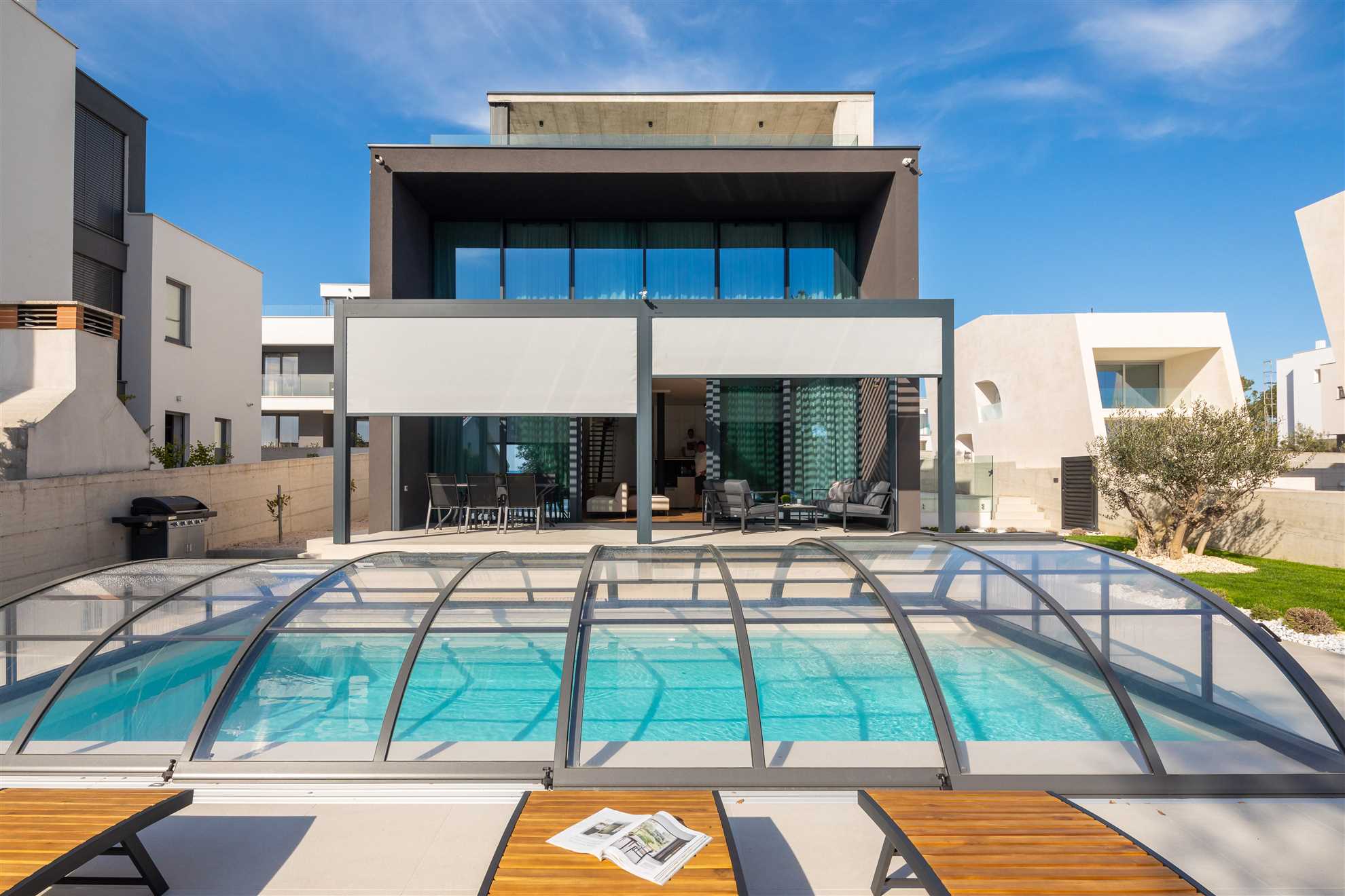 VILLA ACACIA - Coastal Bliss