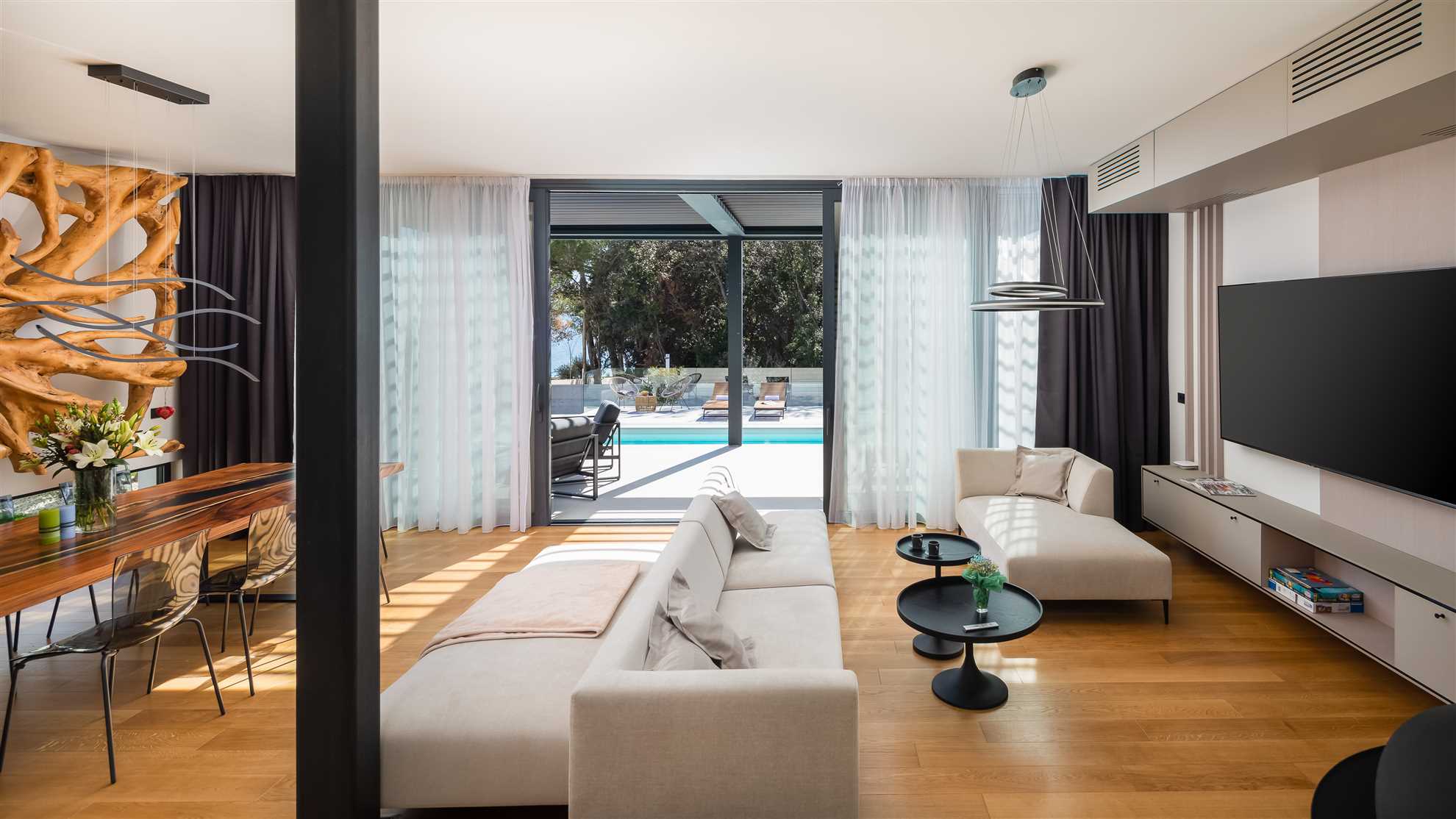 VILLA ACACIA - Coastal Bliss