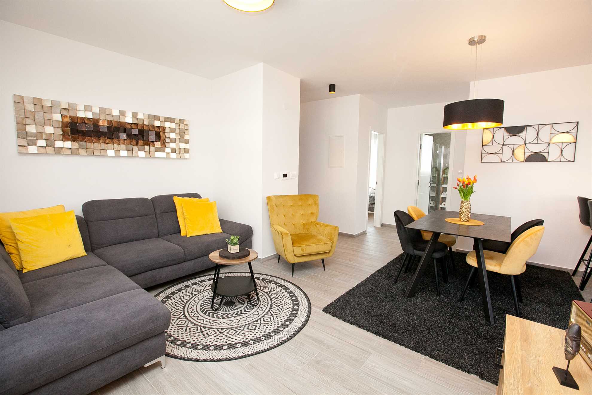 LUXURY APARTMENT EVA