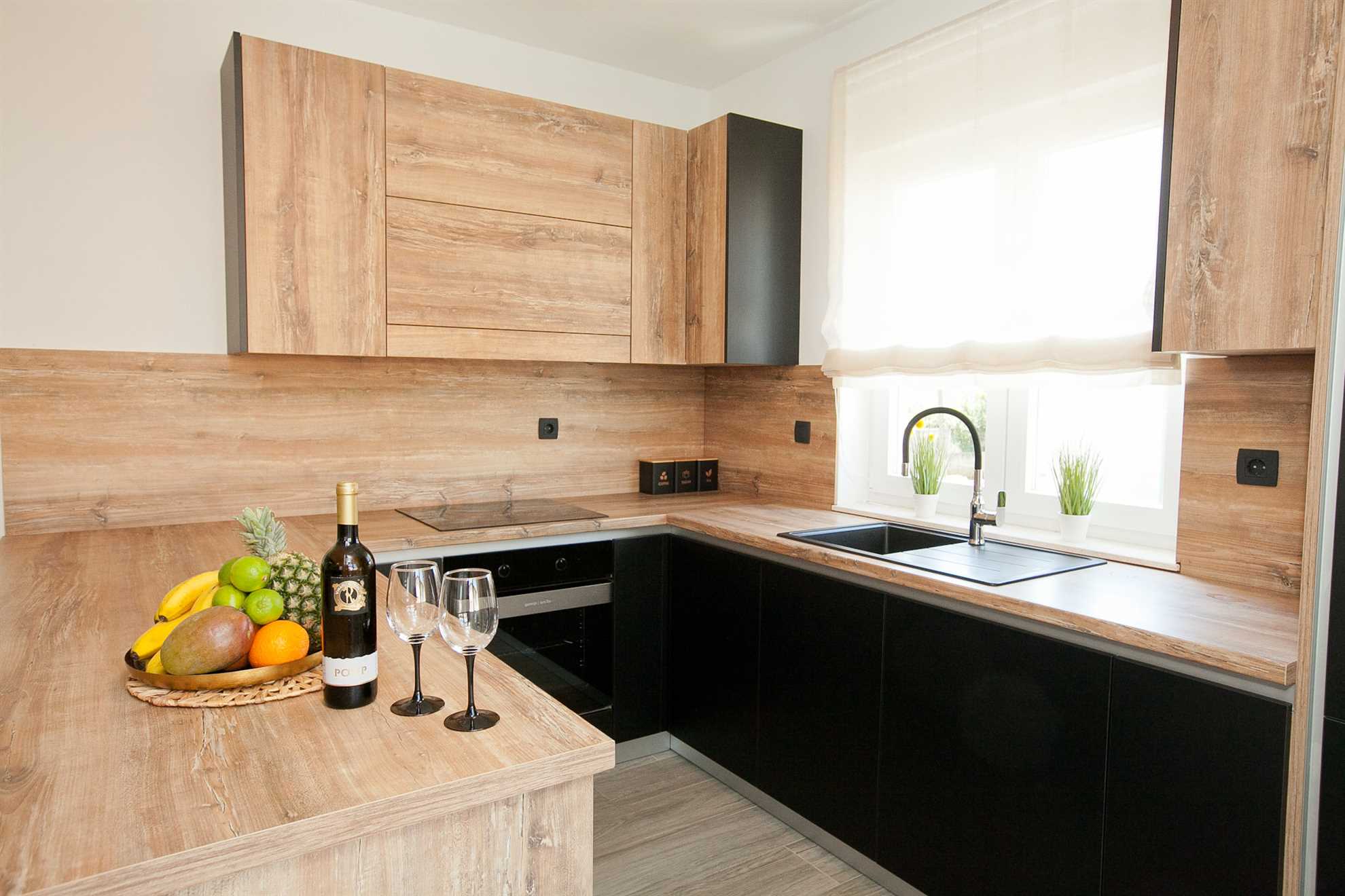 LUXURY APARTMENT EVA