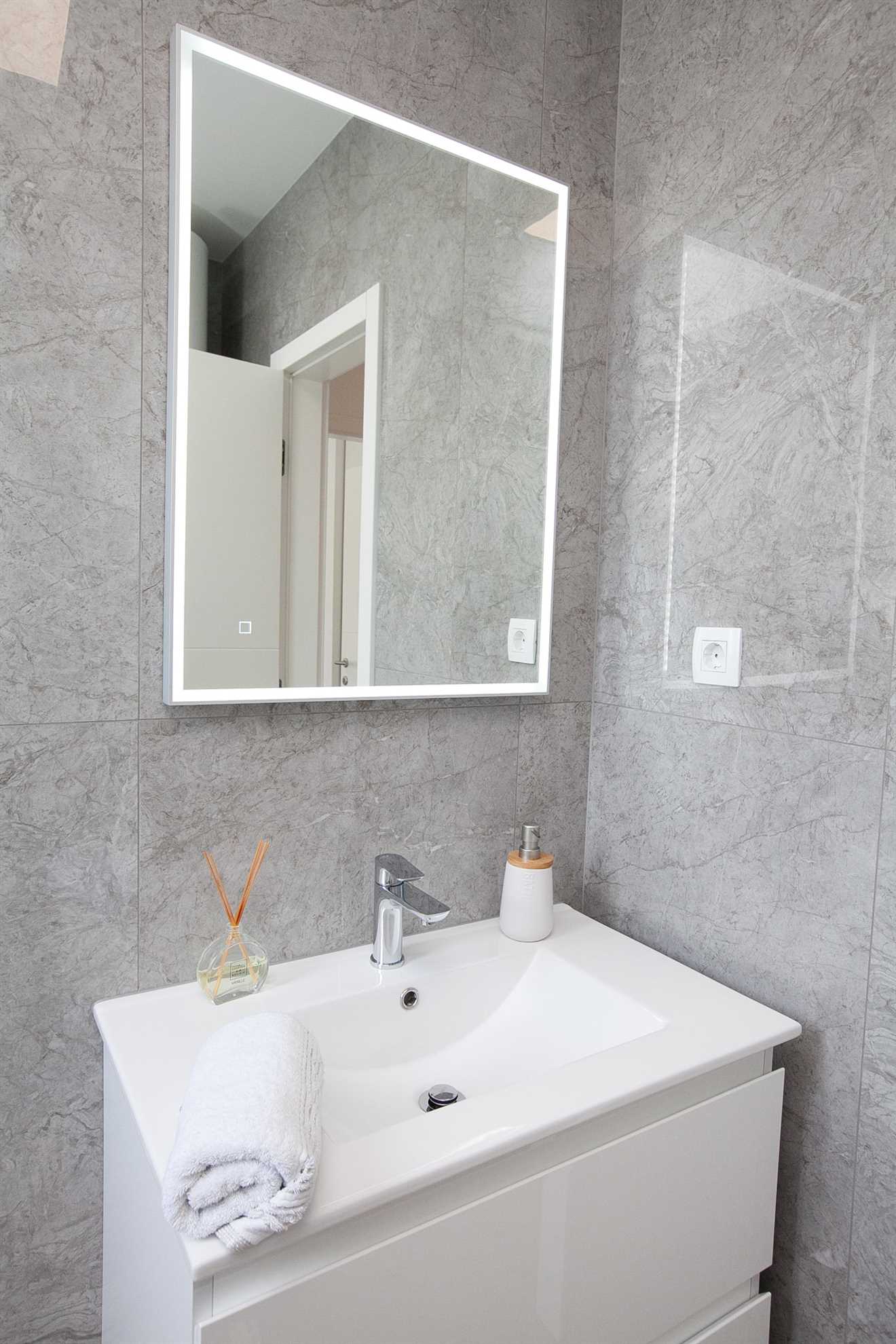 LUXURY APARTMENT EVA