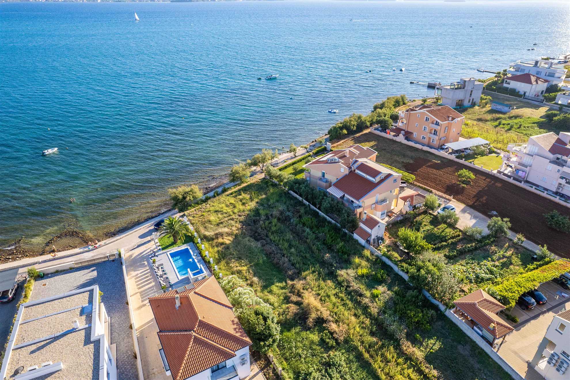 LUKSUZNA VILA MOREA SUKOŠAN