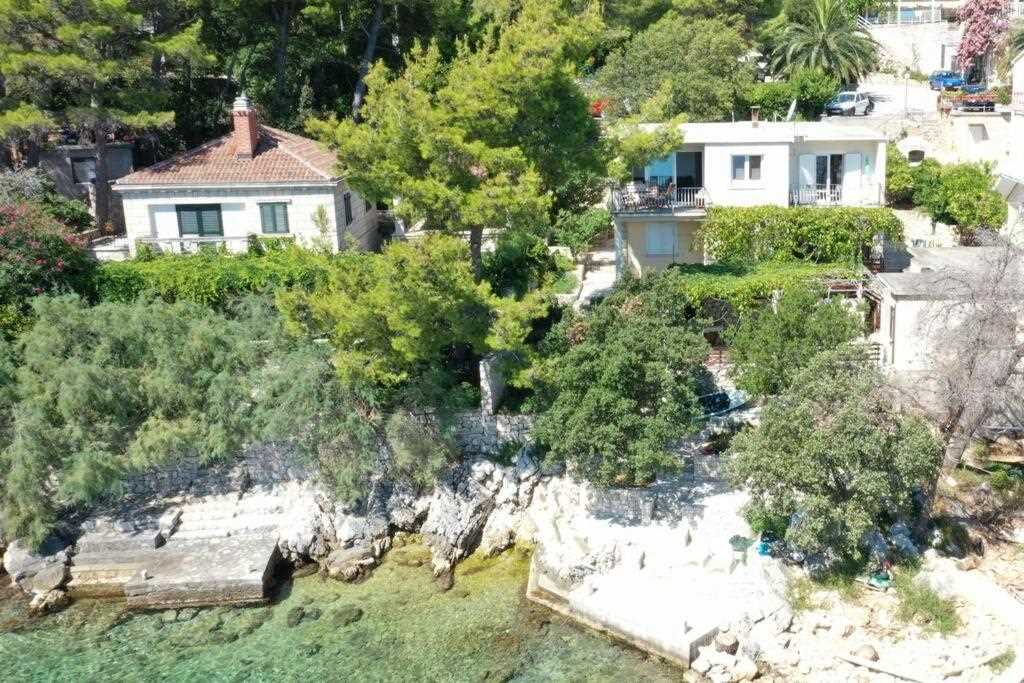 Image of Mljet 2 You - seafront apartment 2+2