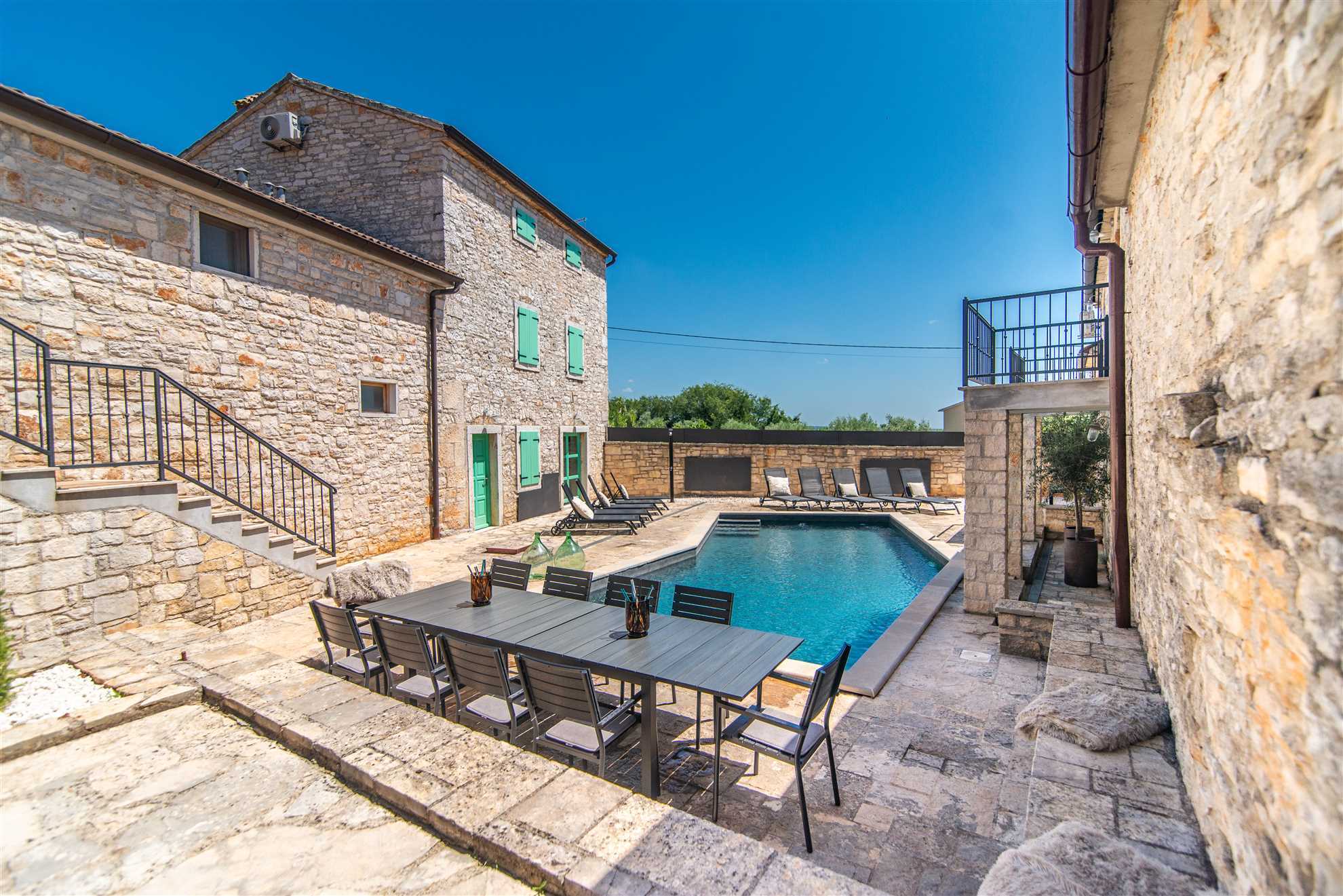 Villa La Premier