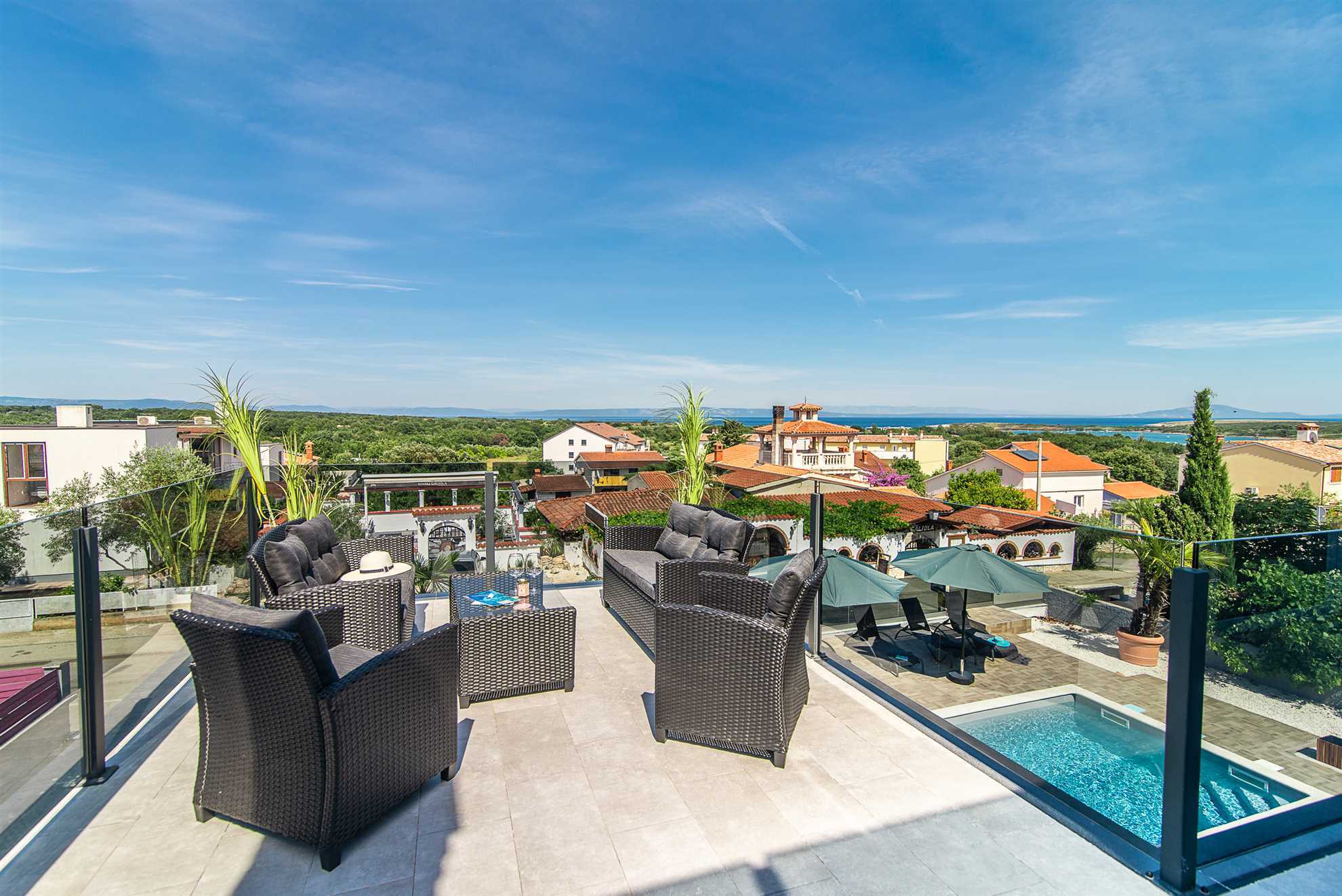 Luxury 5-bedroom Villa Ancora with private pool