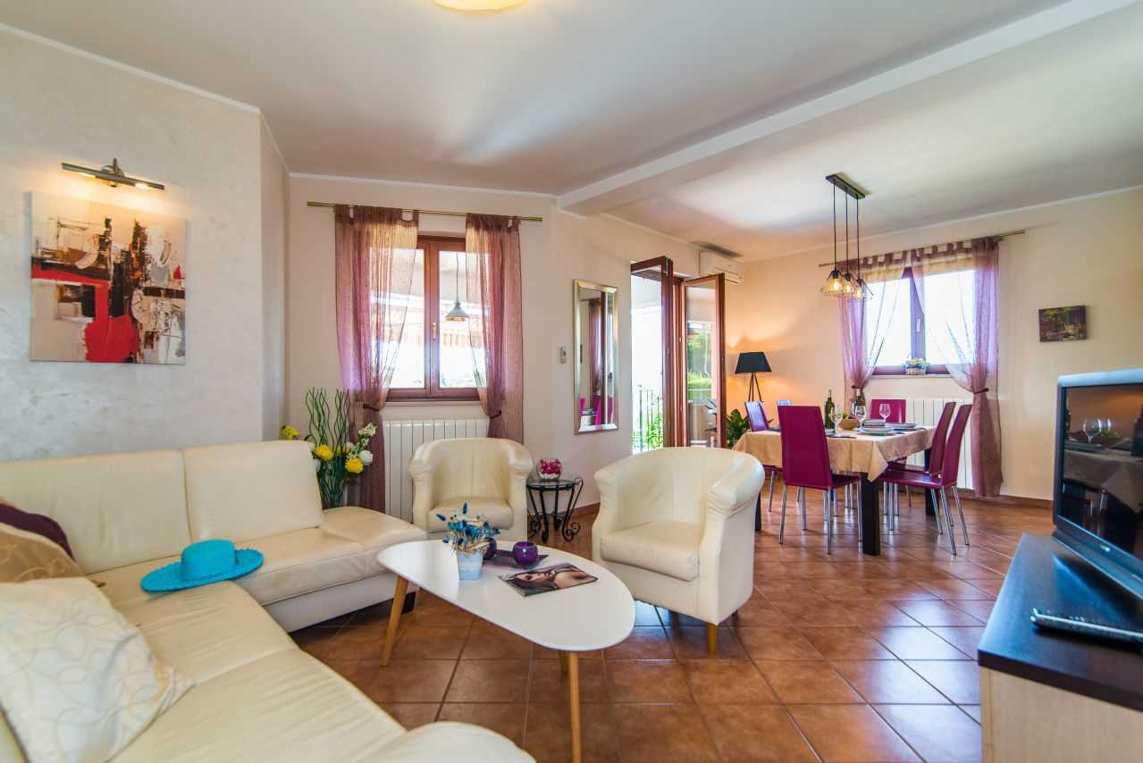 Villa Maklavun