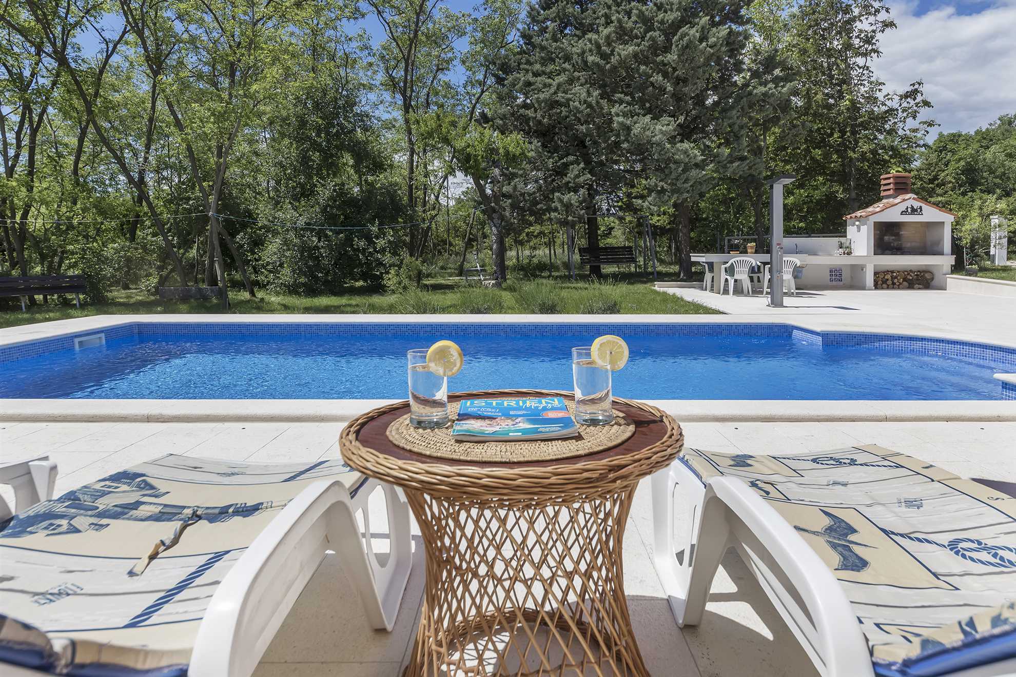 Villa Ana
