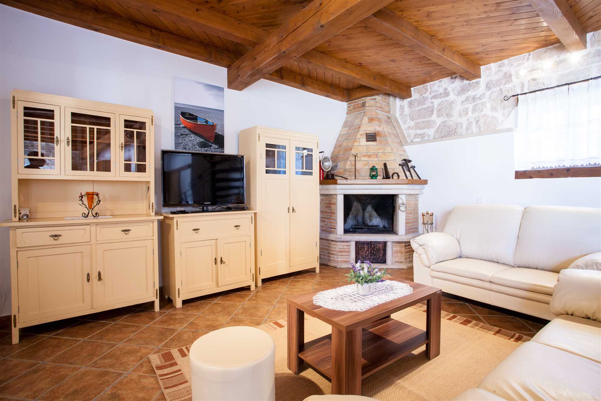 Villa Andoro