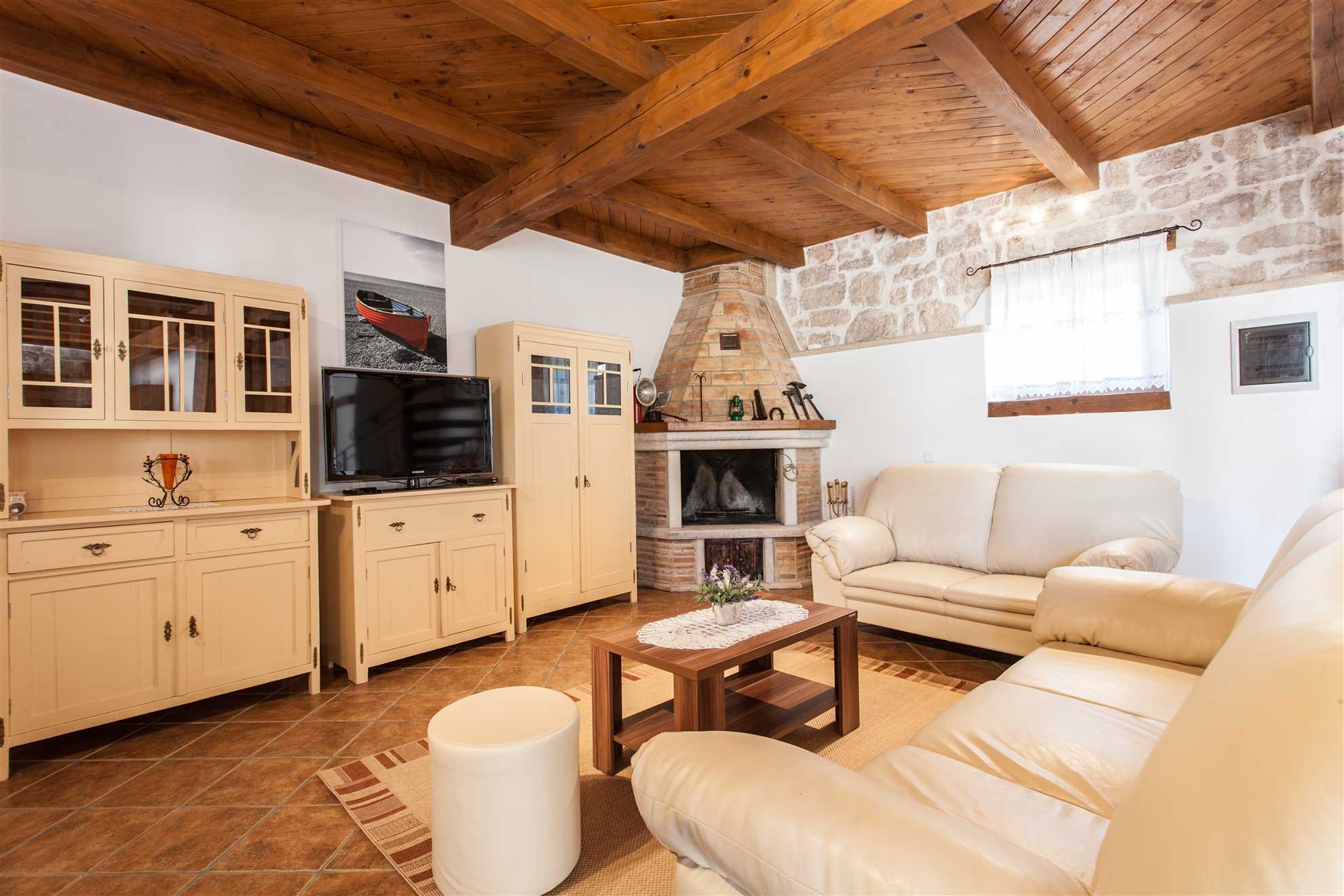 Villa Andoro