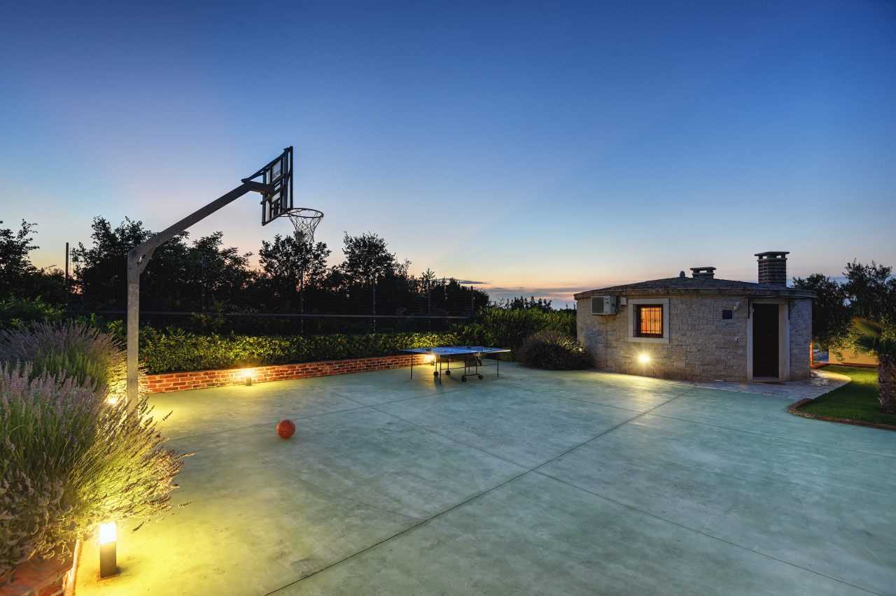 Villa Kazun