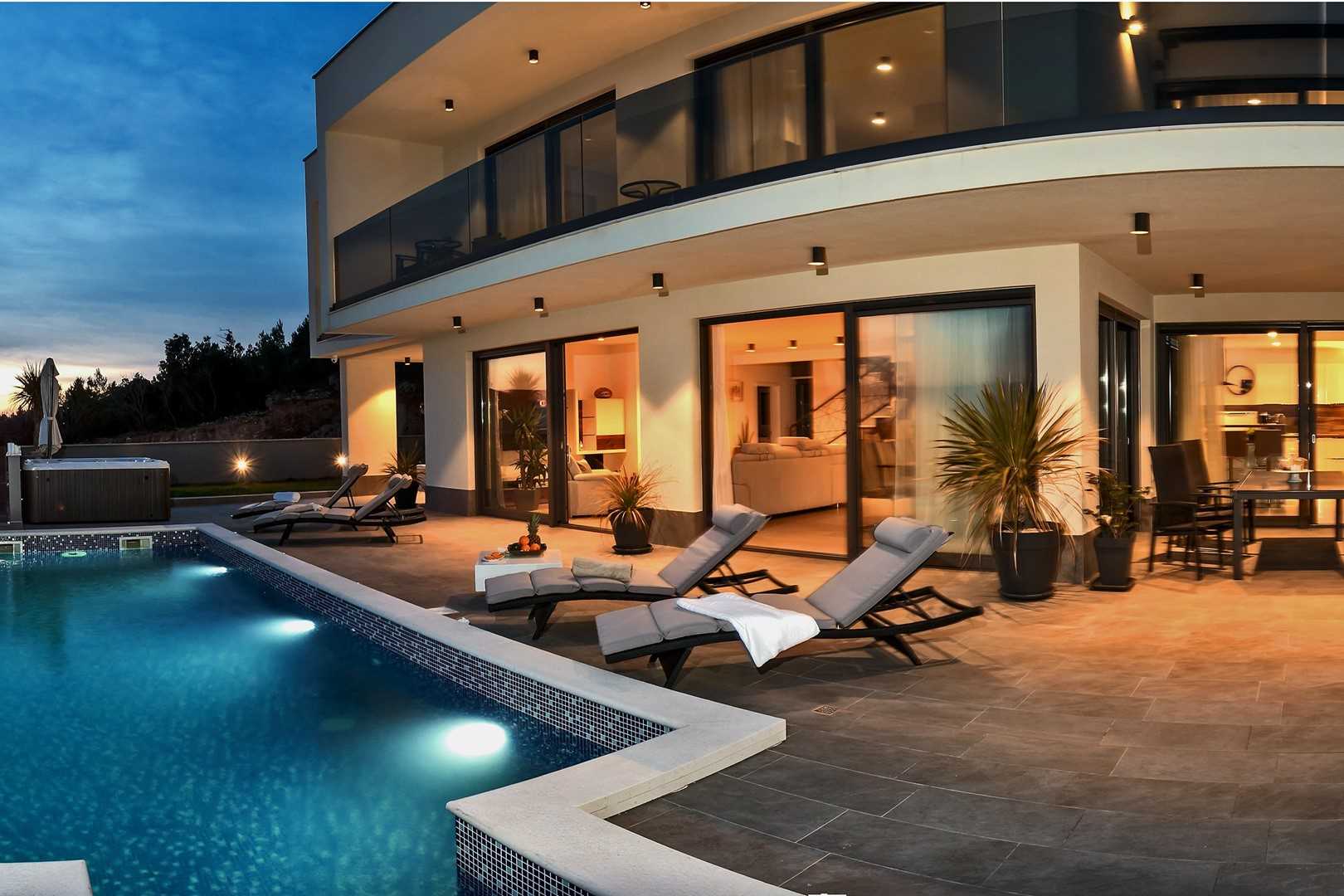 Villa Happiness