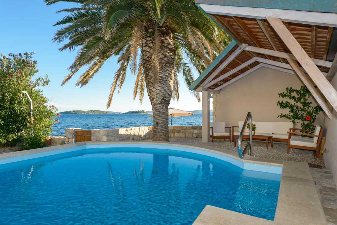 Beachfront Villa Mare Orebic