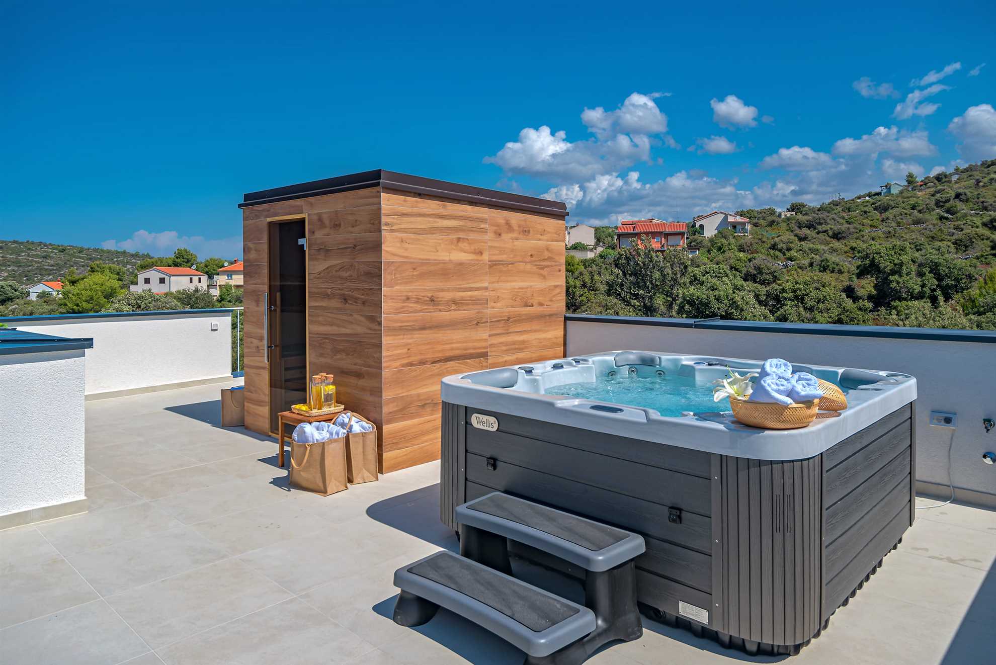 Villa Lux Indigo