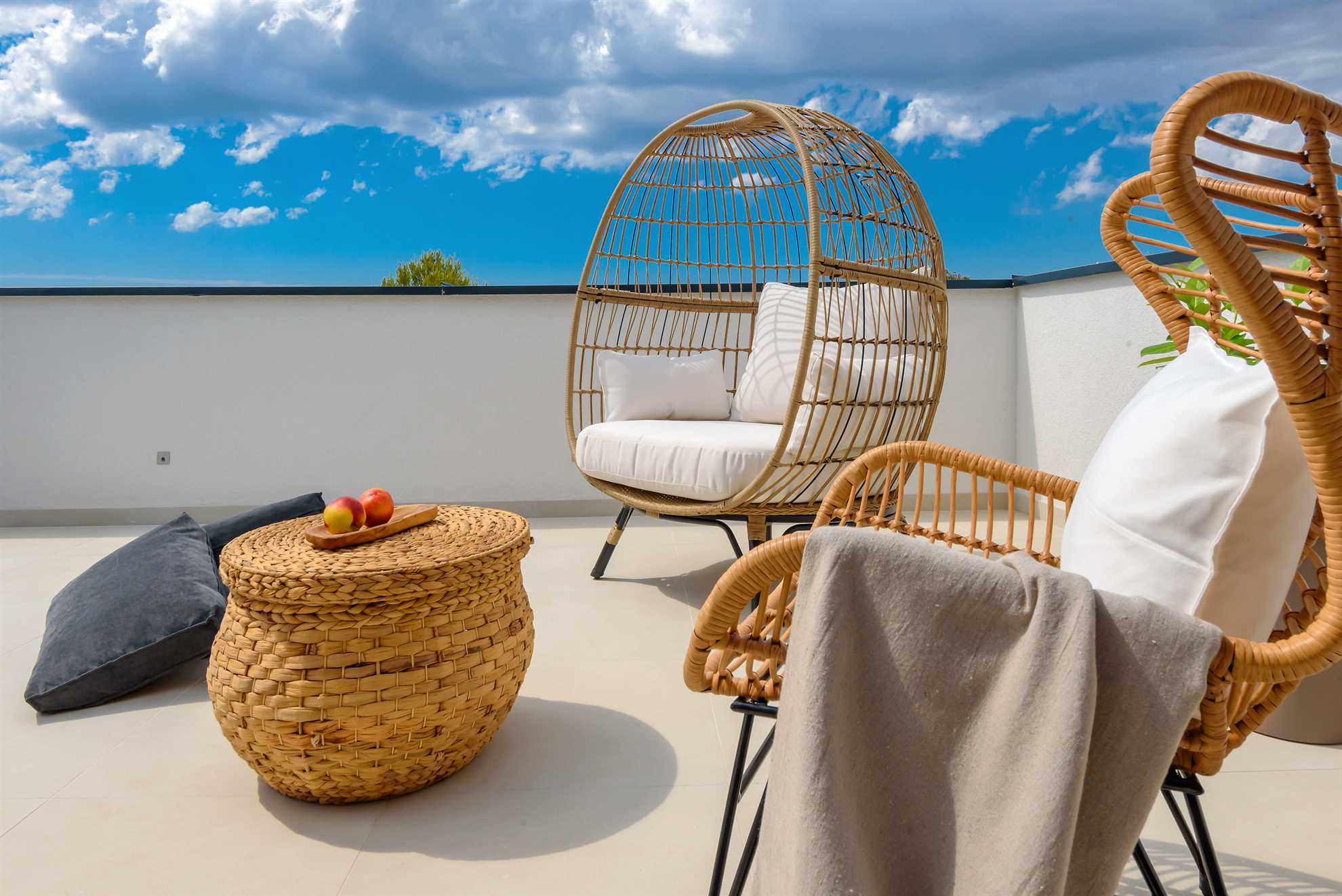 Villa Lux Indigo
