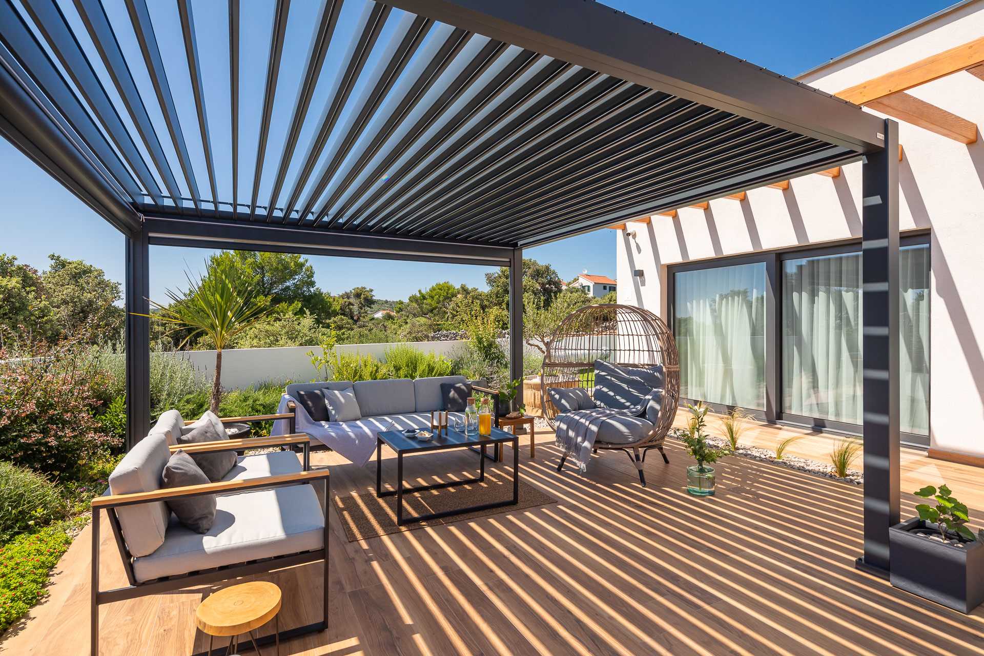 Villa Lux Indigo