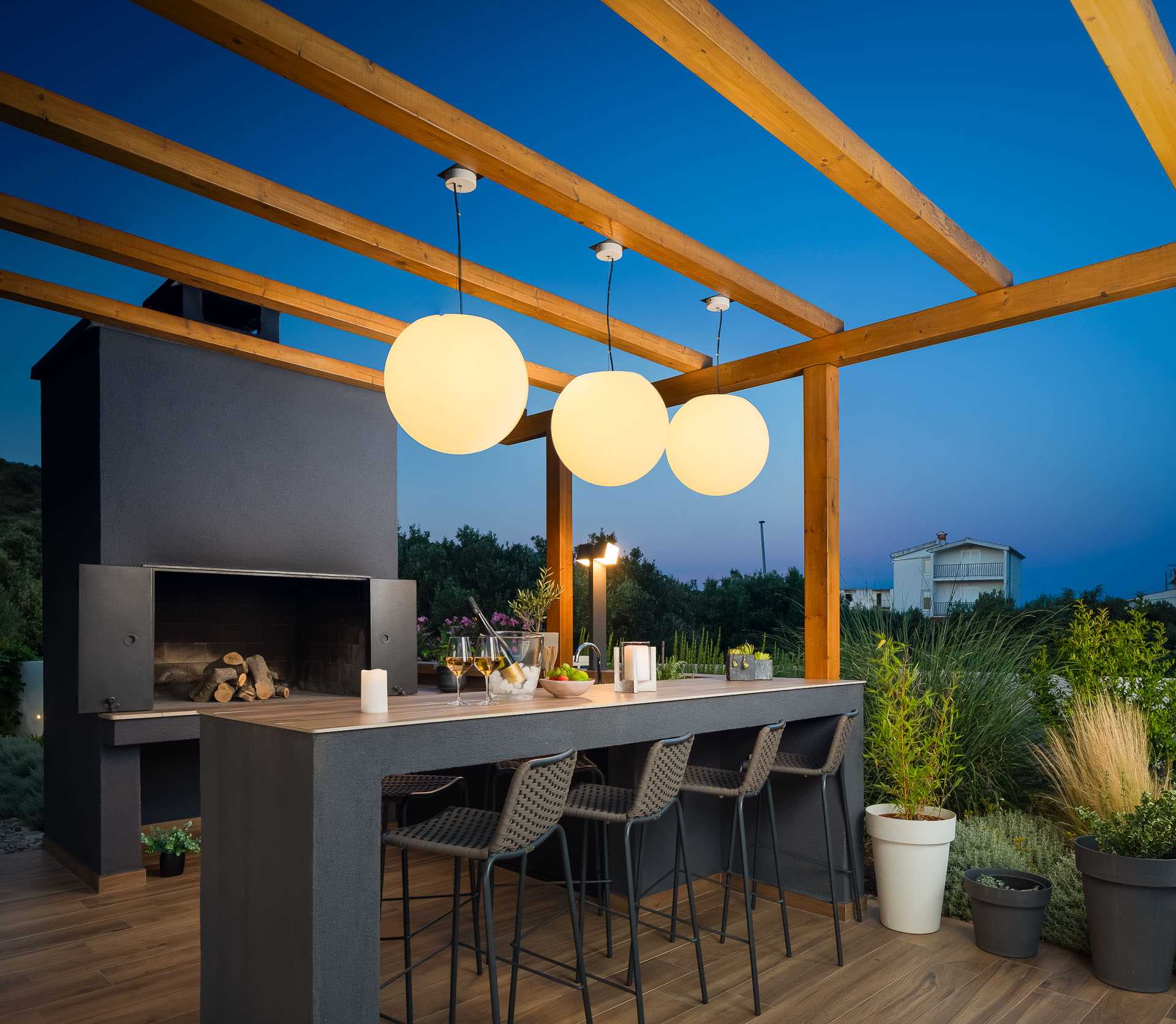 Villa Lux Indigo