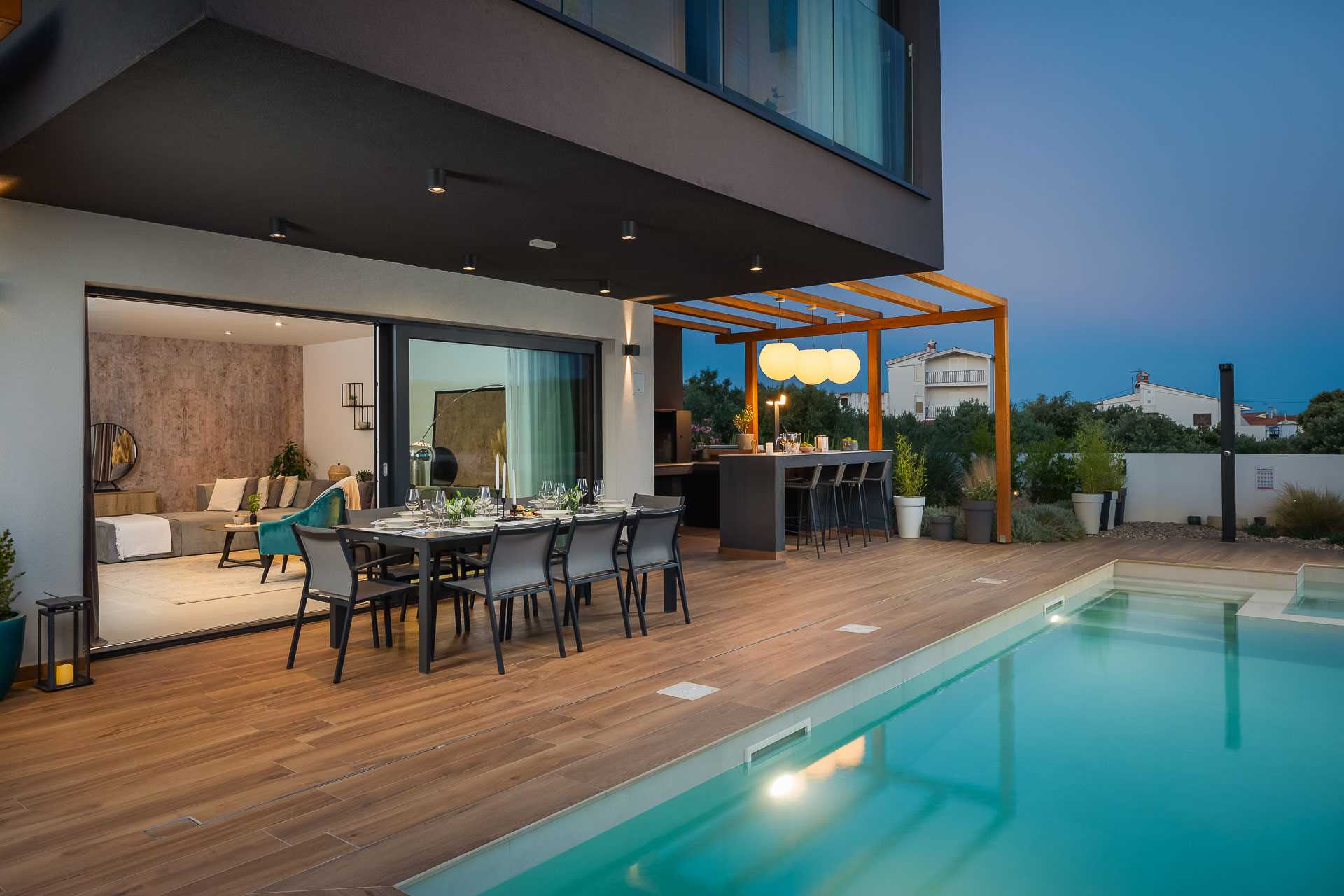 Villa Lux Indigo