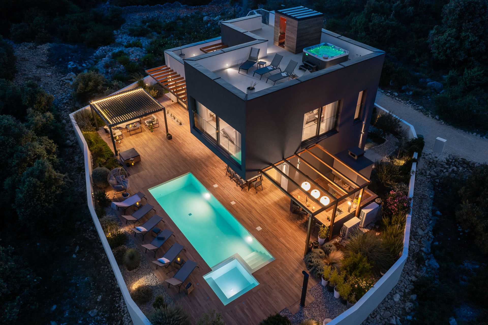 Villa Lux Indigo