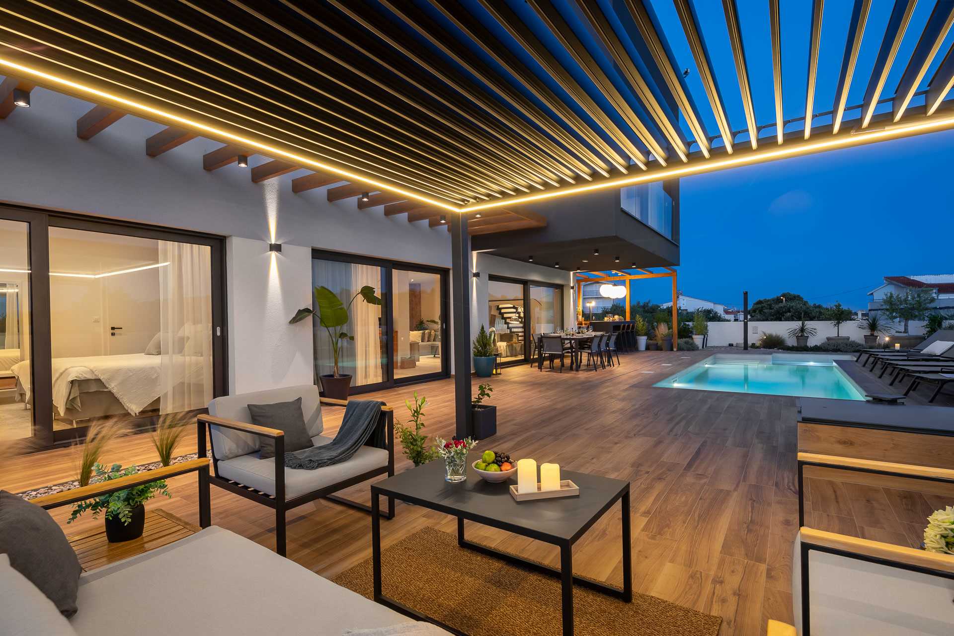 Villa Lux Indigo