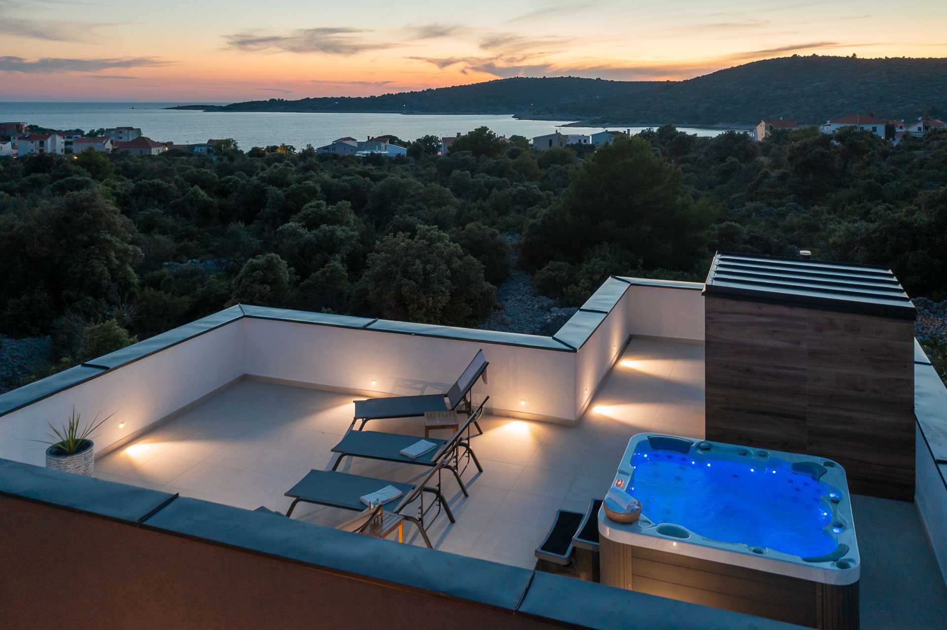 Villa Lux Indigo
