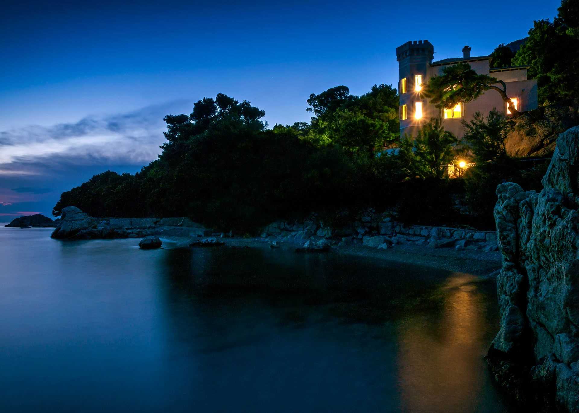 Villa Beach Palace