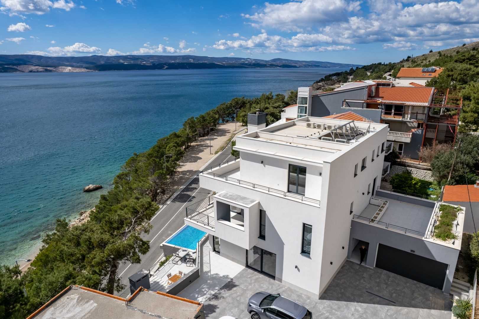 Villa Blue Skies