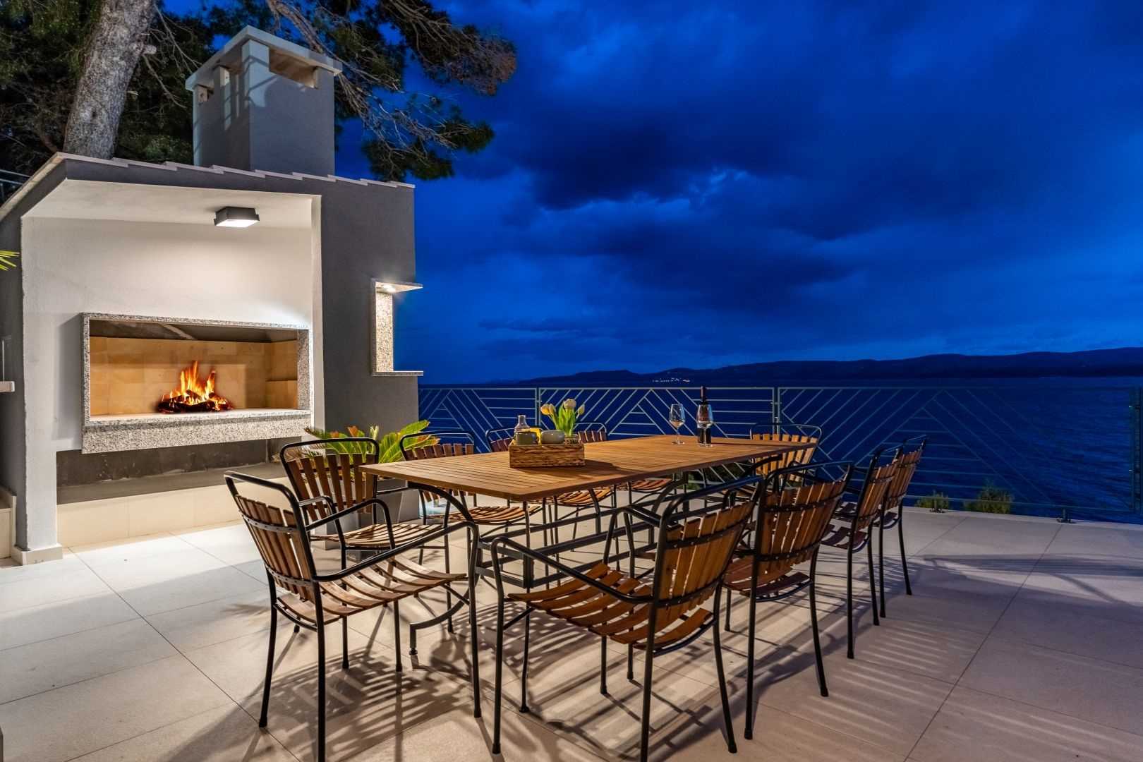 Villa Blue Skies